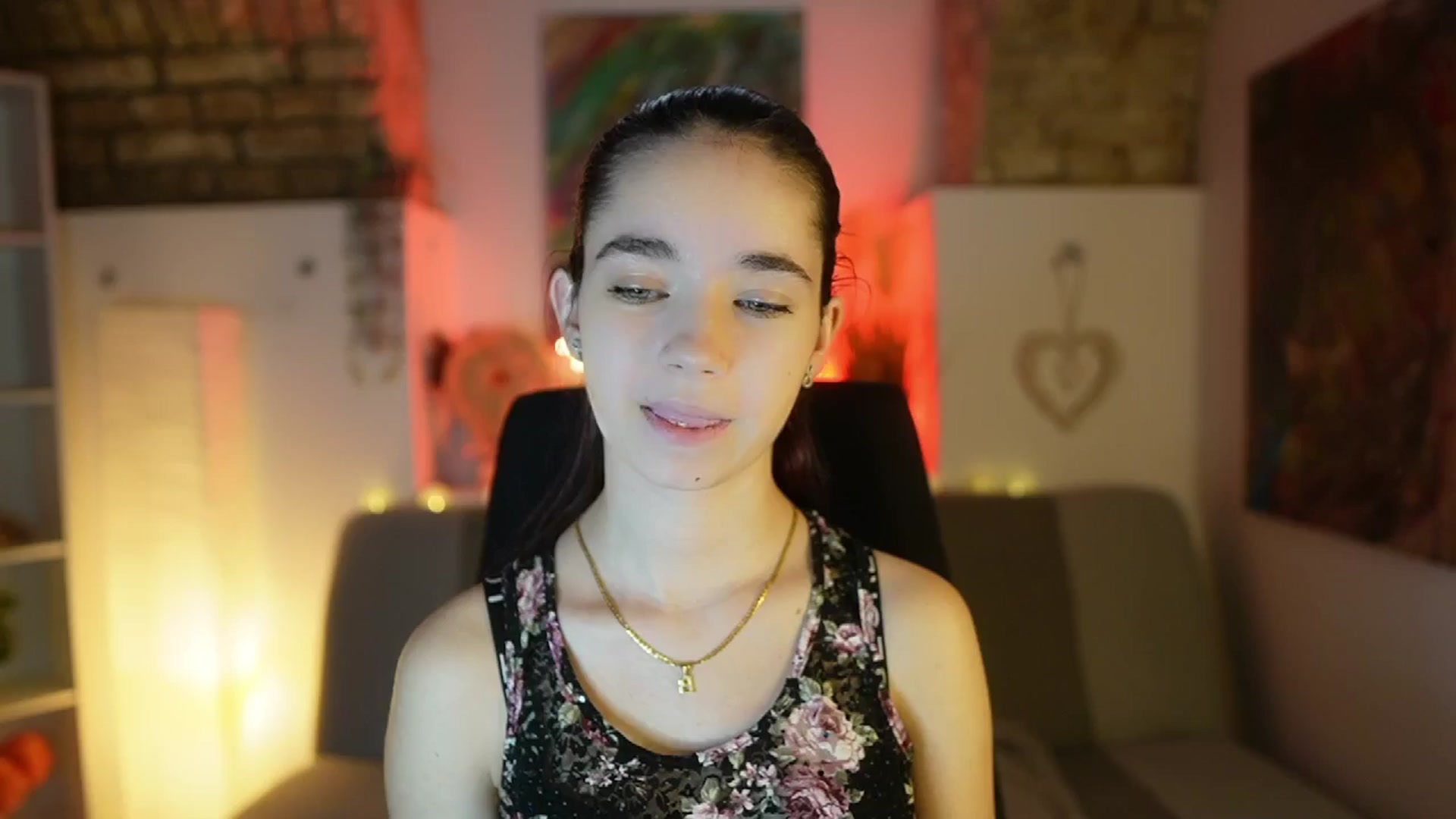 Gallery image thumbnail from Gia_Paige18's myfreecams stream on, 02/13/2025, 09:35 image 17 of 20