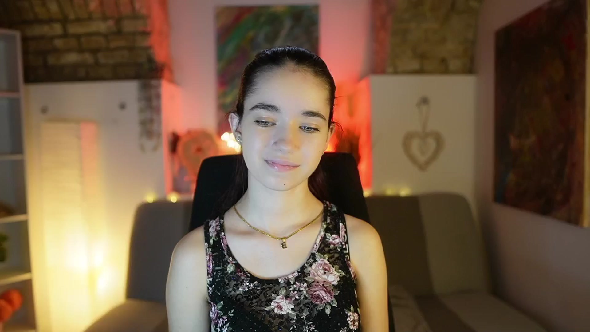 Gallery image thumbnail from Gia_Paige18's myfreecams stream on, 02/13/2025, 11:03 image 20 of 20