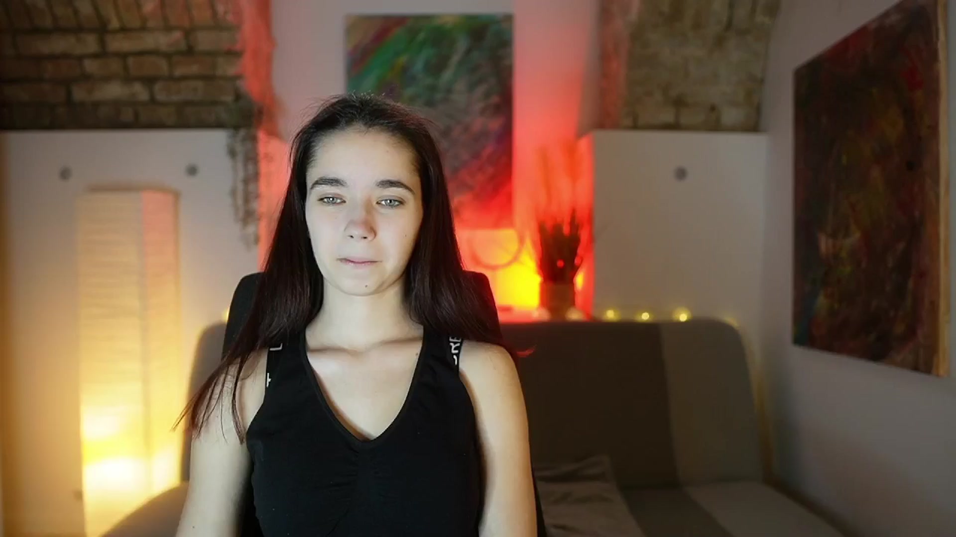 Gallery image thumbnail from Gia_Paige18's myfreecams stream on, 02/16/2025, 13:04 image 9 of 20