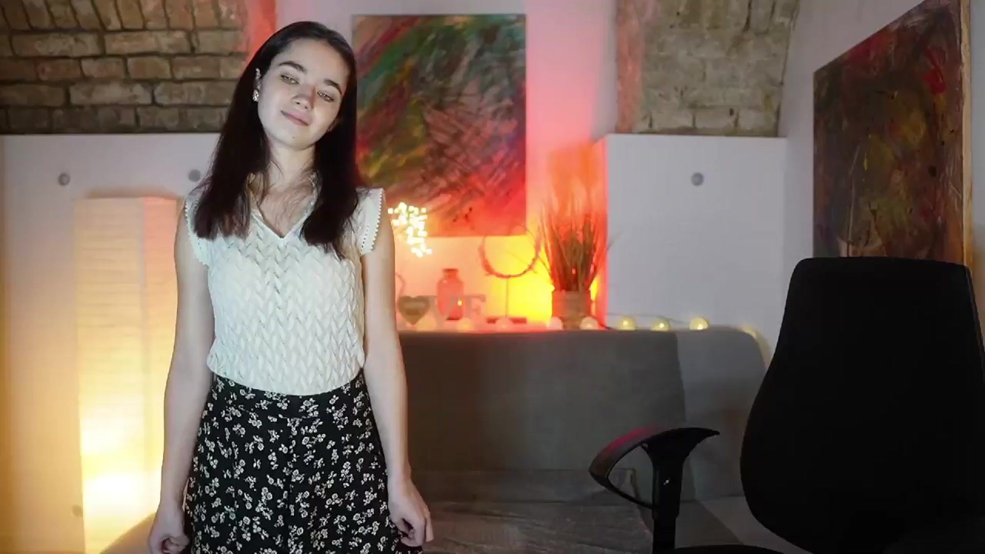 Gallery image thumbnail from Gia_Paige18's myfreecams stream on, 02/17/2025, 08:27 image 9 of 20