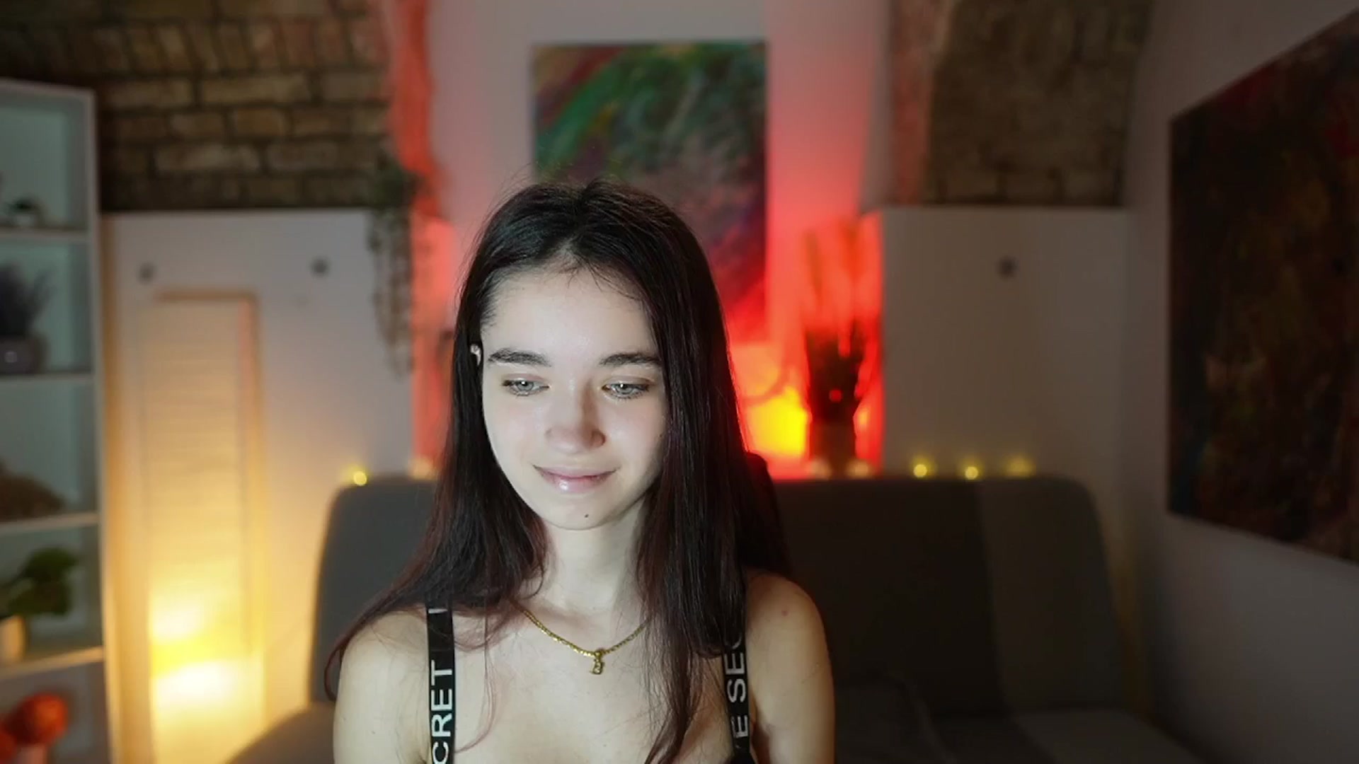 Gallery image thumbnail from Gia_Paige18's myfreecams stream on, 02/22/2025, 12:18 image 5 of 20
