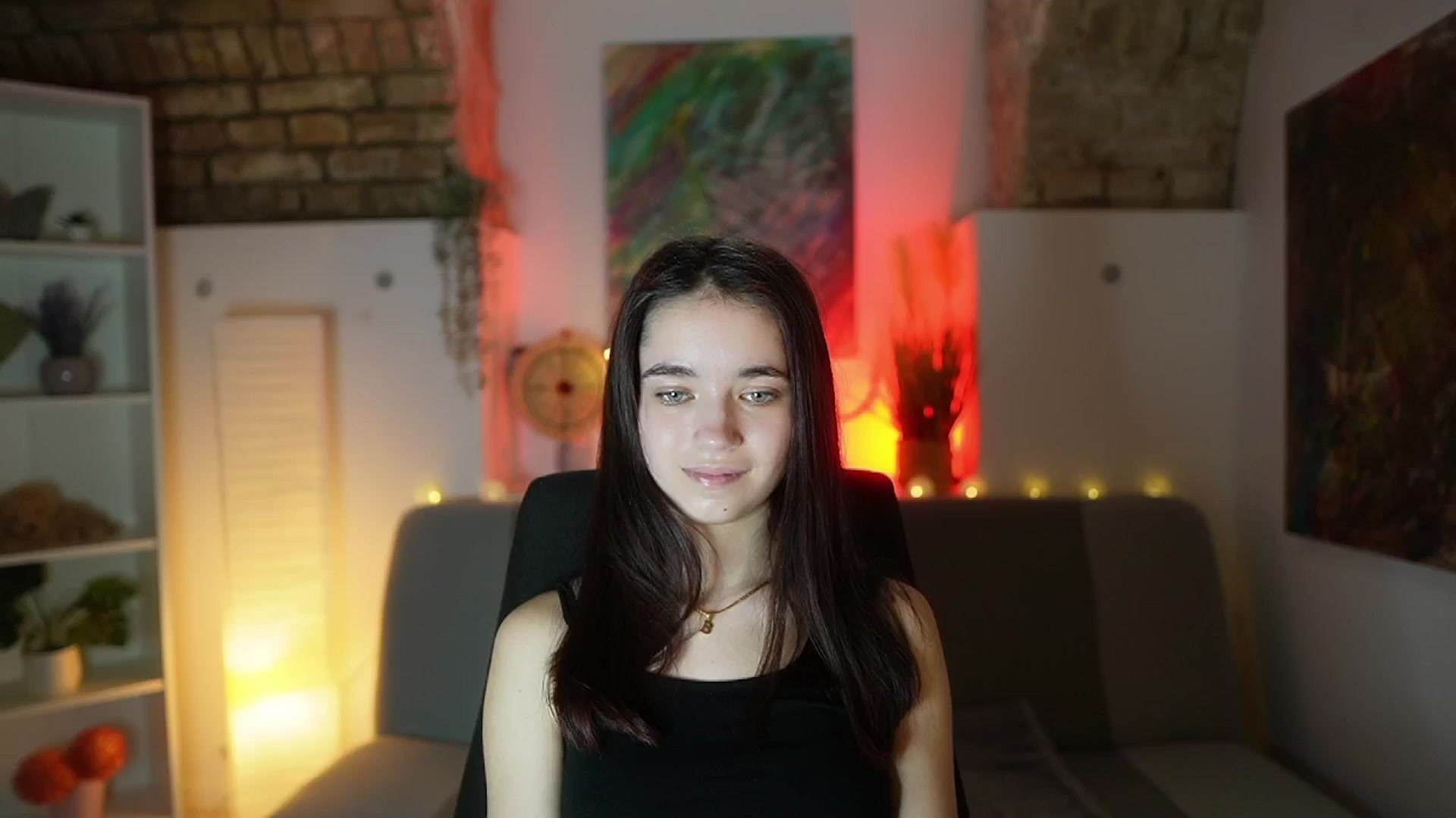 Gallery image thumbnail from Gia_Paige18's myfreecams stream on, 02/24/2025, 12:39 image 12 of 20