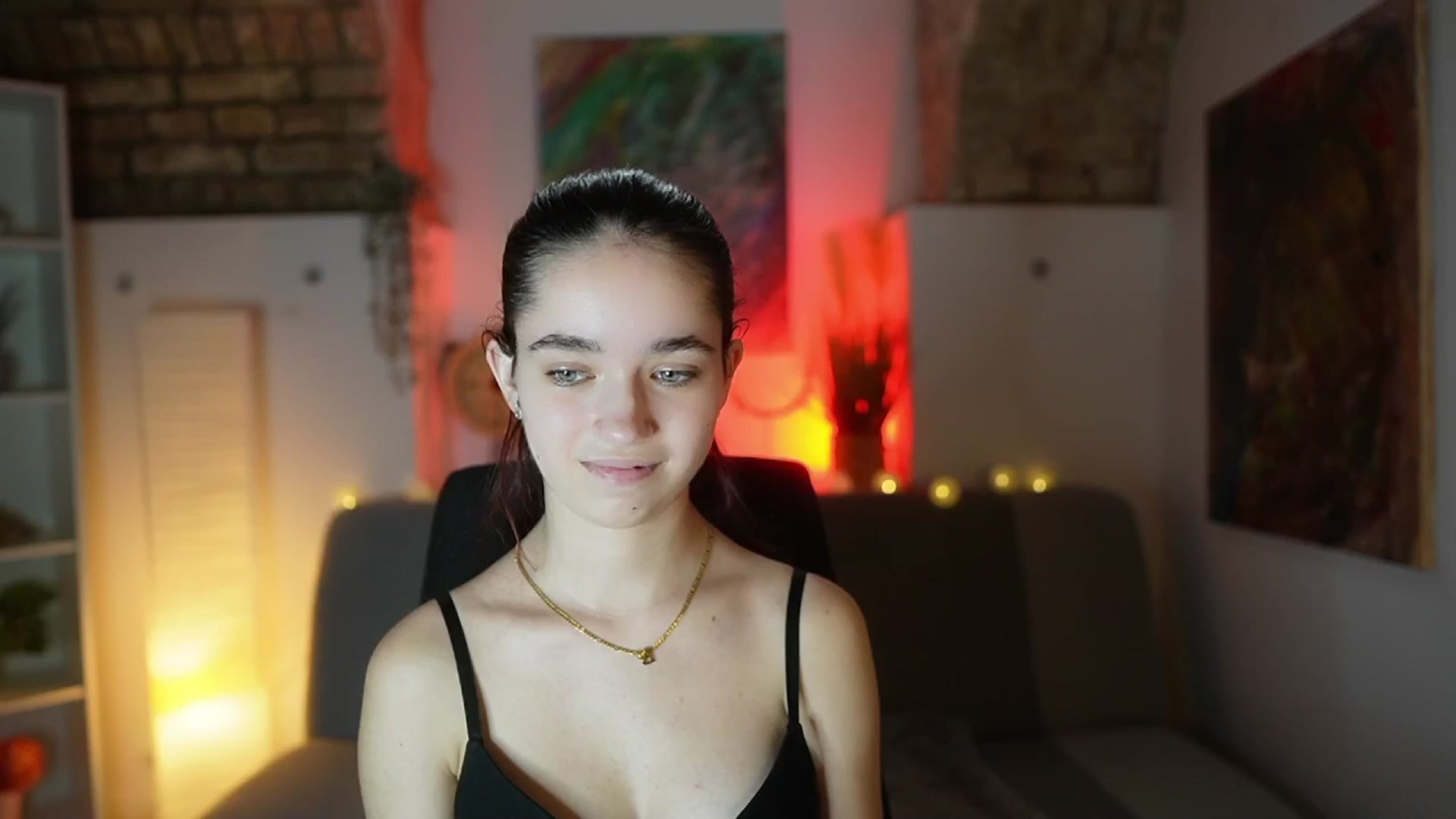 Gallery image thumbnail from Gia_Paige18's myfreecams stream on, 02/25/2025, 14:05 image 8 of 20