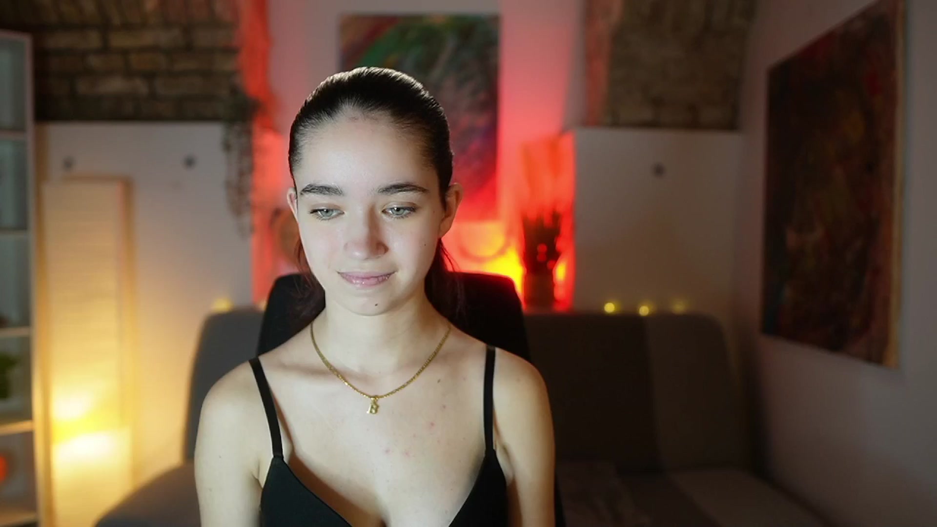 Gallery image thumbnail from Gia_Paige18's myfreecams stream on, 03/01/2025, 14:39 image 11 of 20