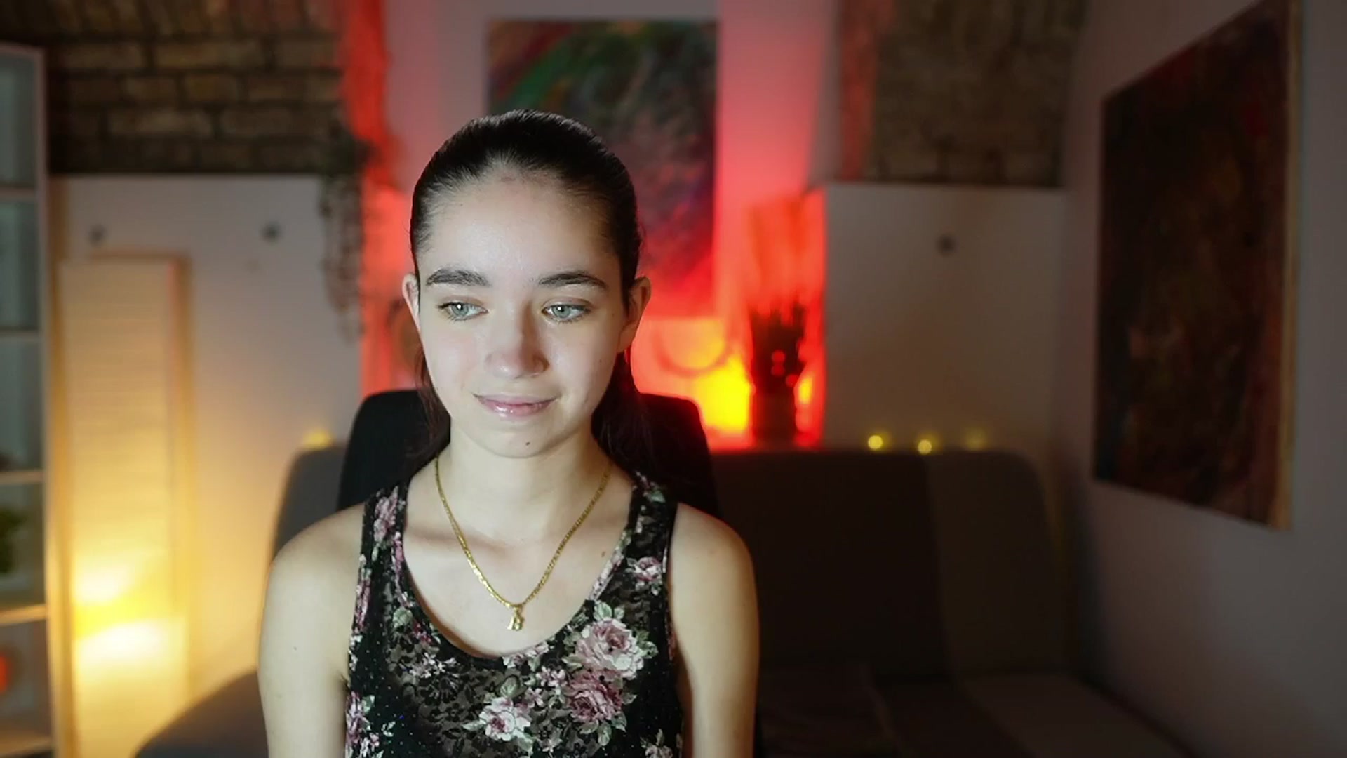 Gallery image thumbnail from Gia_Paige18's myfreecams stream on, 03/01/2025, 15:59 image 10 of 20