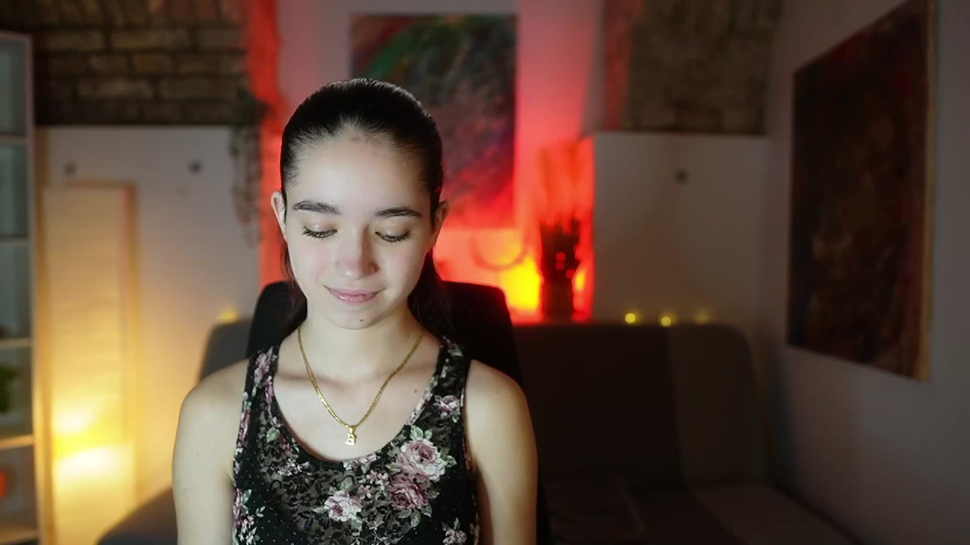 Gallery image thumbnail from Gia_Paige18's myfreecams stream on, 03/01/2025, 15:59 image 7 of 20