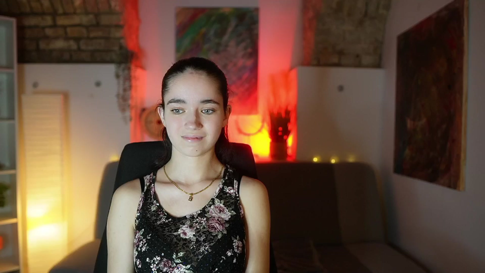 Gallery image thumbnail from Gia_Paige18's myfreecams stream on, 03/01/2025, 18:04 image 8 of 20
