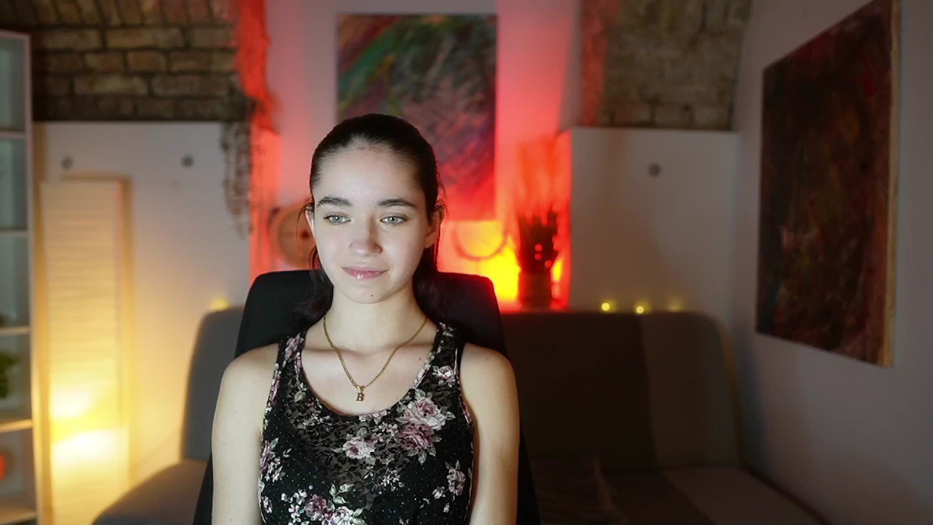 Gallery image thumbnail from Gia_Paige18's myfreecams stream on, 03/01/2025, 18:45 image 20 of 20