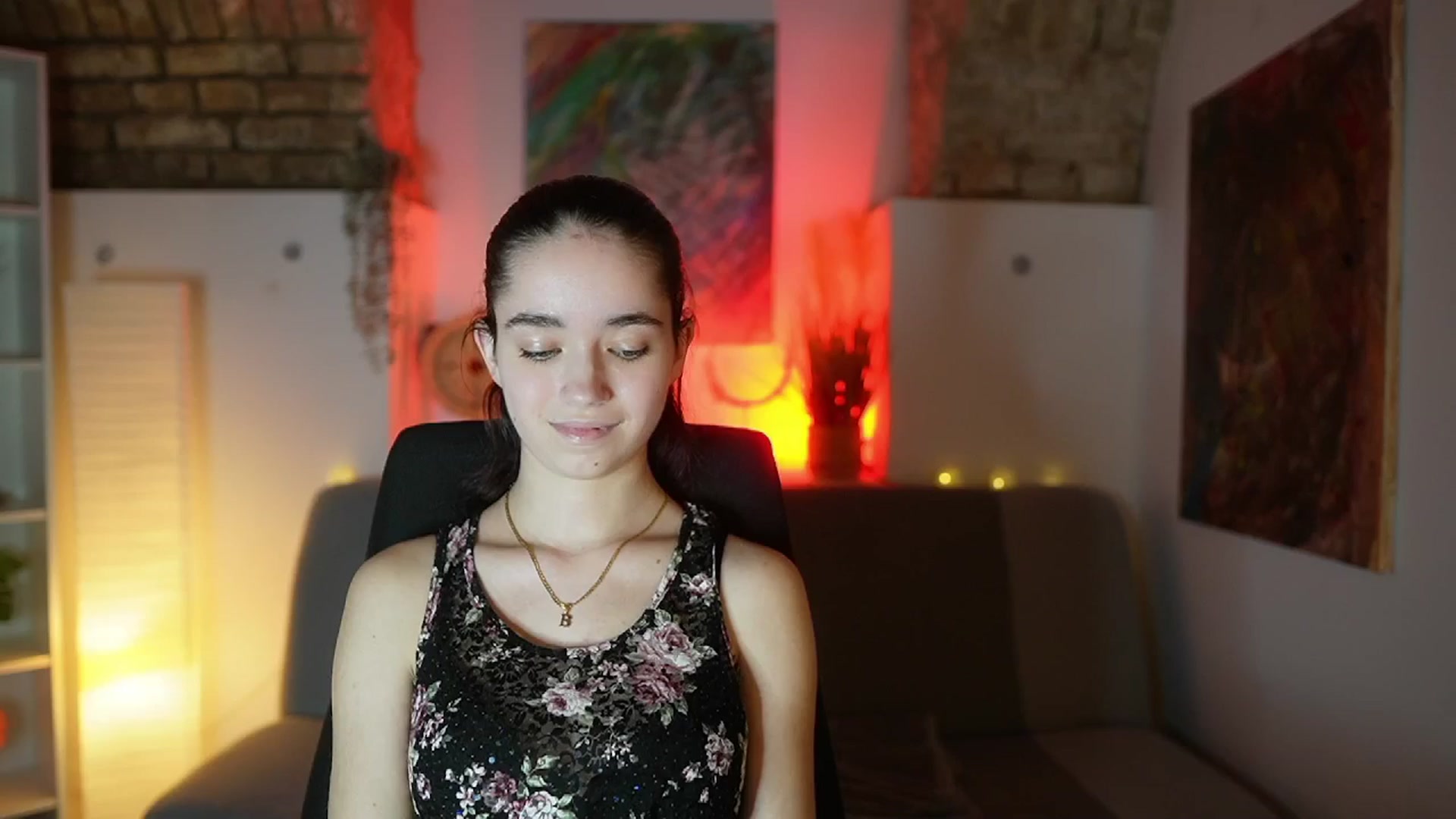 Gallery image thumbnail from Gia_Paige18's myfreecams stream on, 03/01/2025, 18:45 image 17 of 20