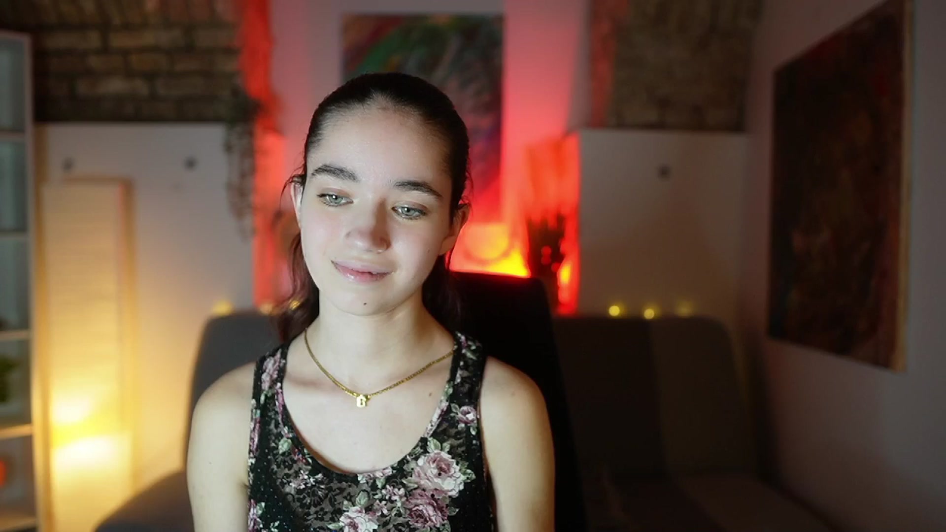 Gallery image thumbnail from Gia_Paige18's myfreecams stream on, 03/01/2025, 18:45 image 1 of 20