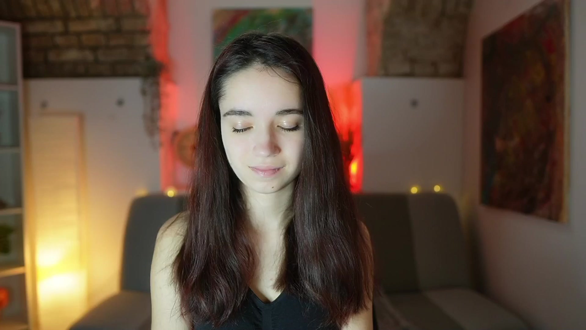 Gallery image thumbnail from Gia_Paige18's myfreecams stream on, 03/02/2025, 08:33 image 1 of 20