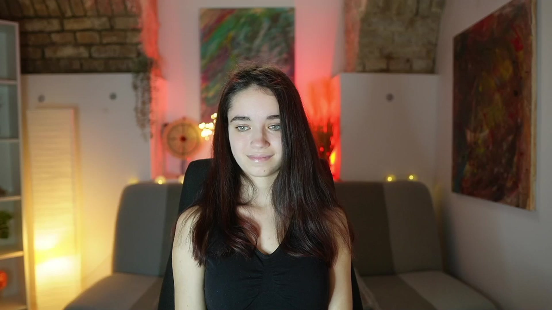 Gallery image thumbnail from Gia_Paige18's myfreecams stream on, 03/02/2025, 10:53 image 19 of 20