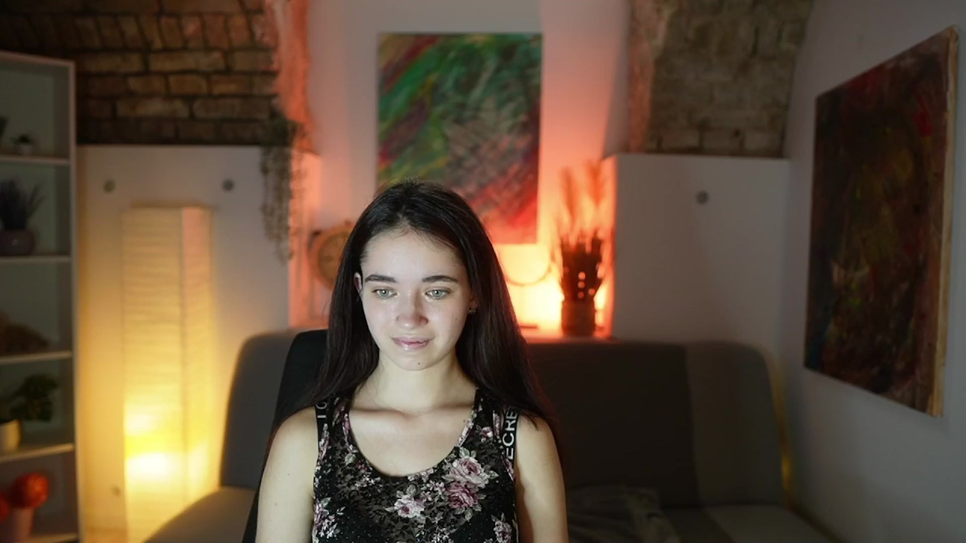 Gallery image thumbnail from Gia_Paige18's myfreecams stream on, 03/10/2025, 13:06 image 18 of 20