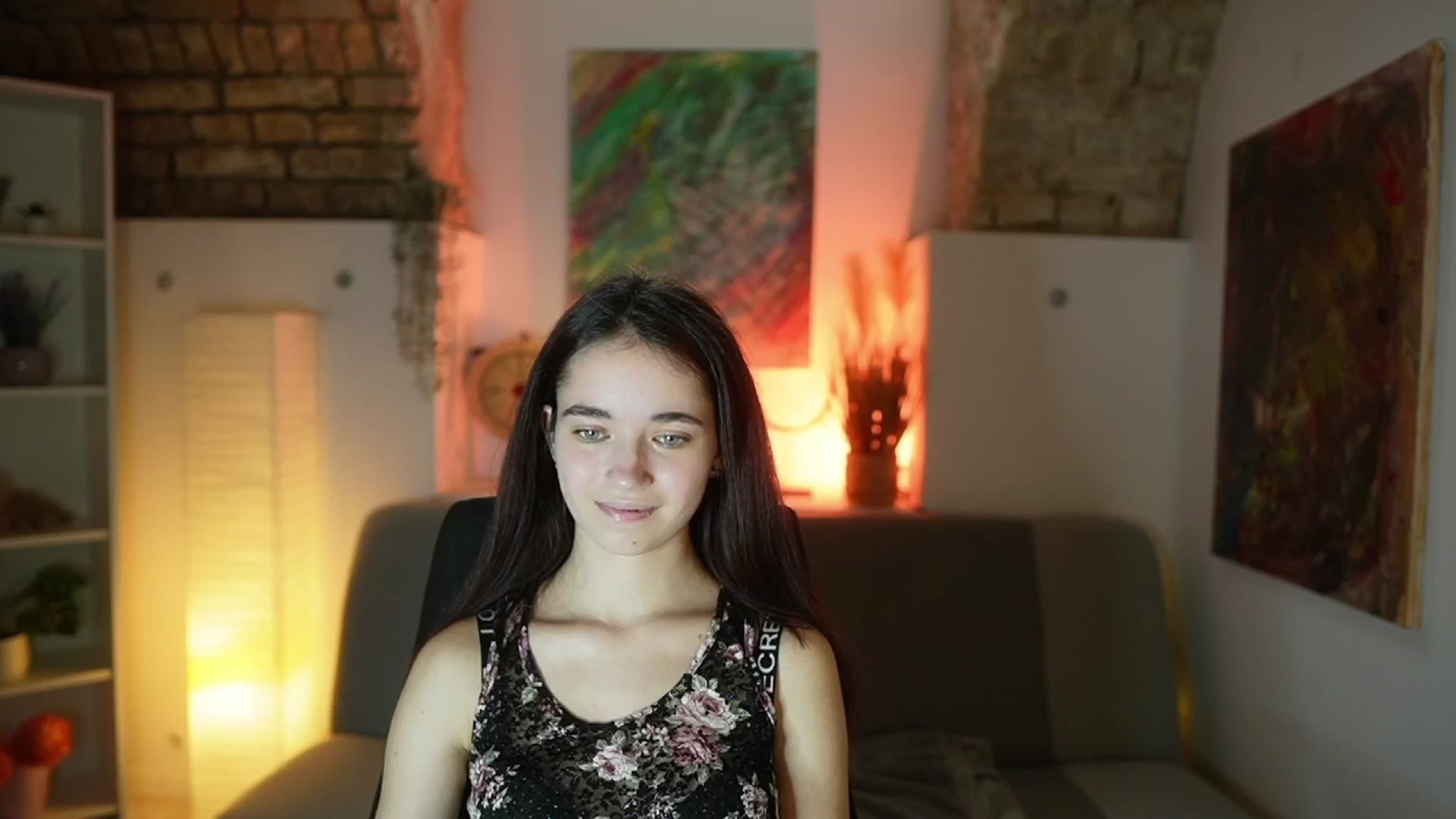 Gallery image thumbnail from Gia_Paige18's myfreecams stream on, 03/10/2025, 13:06 image 19 of 20