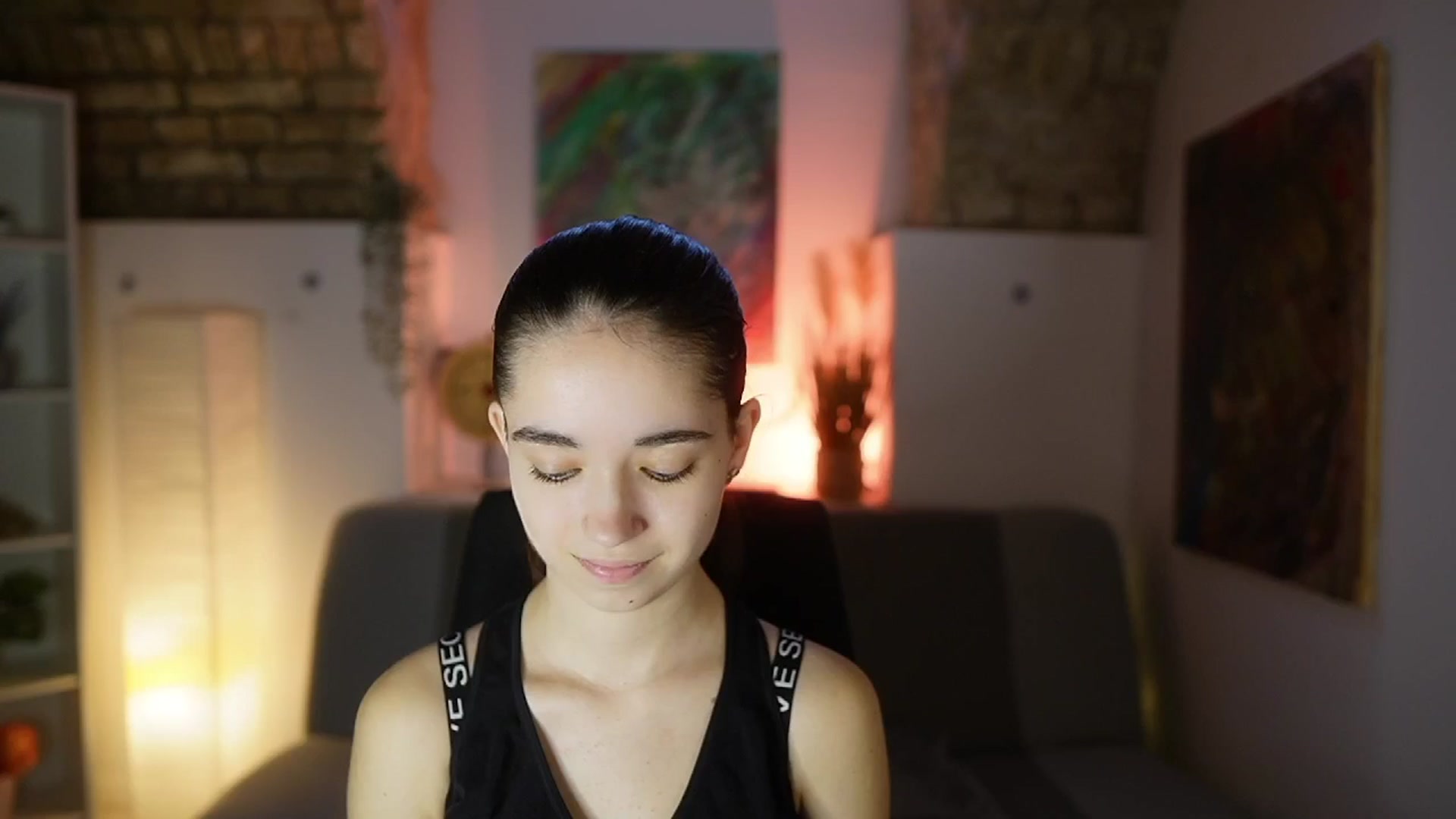 Gallery image thumbnail from Gia_Paige18's myfreecams stream on, 03/13/2025, 09:44 image 9 of 20
