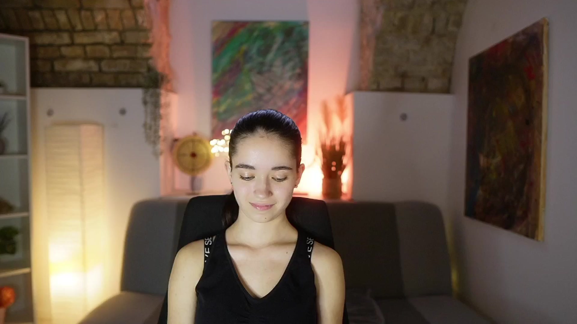 Gallery image thumbnail from Gia_Paige18's myfreecams stream on, 03/13/2025, 13:57 image 19 of 20