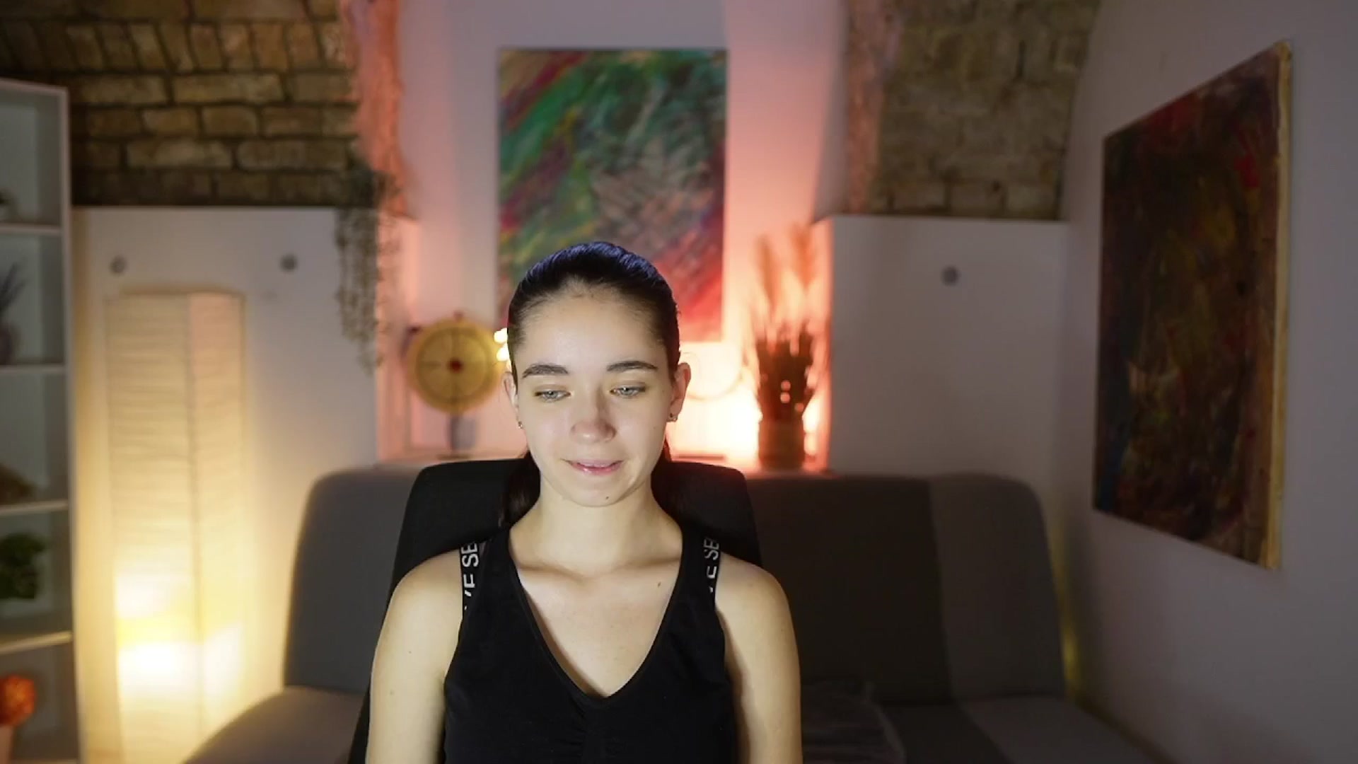 Gallery image thumbnail from Gia_Paige18's myfreecams stream on, 03/13/2025, 13:57 image 14 of 20