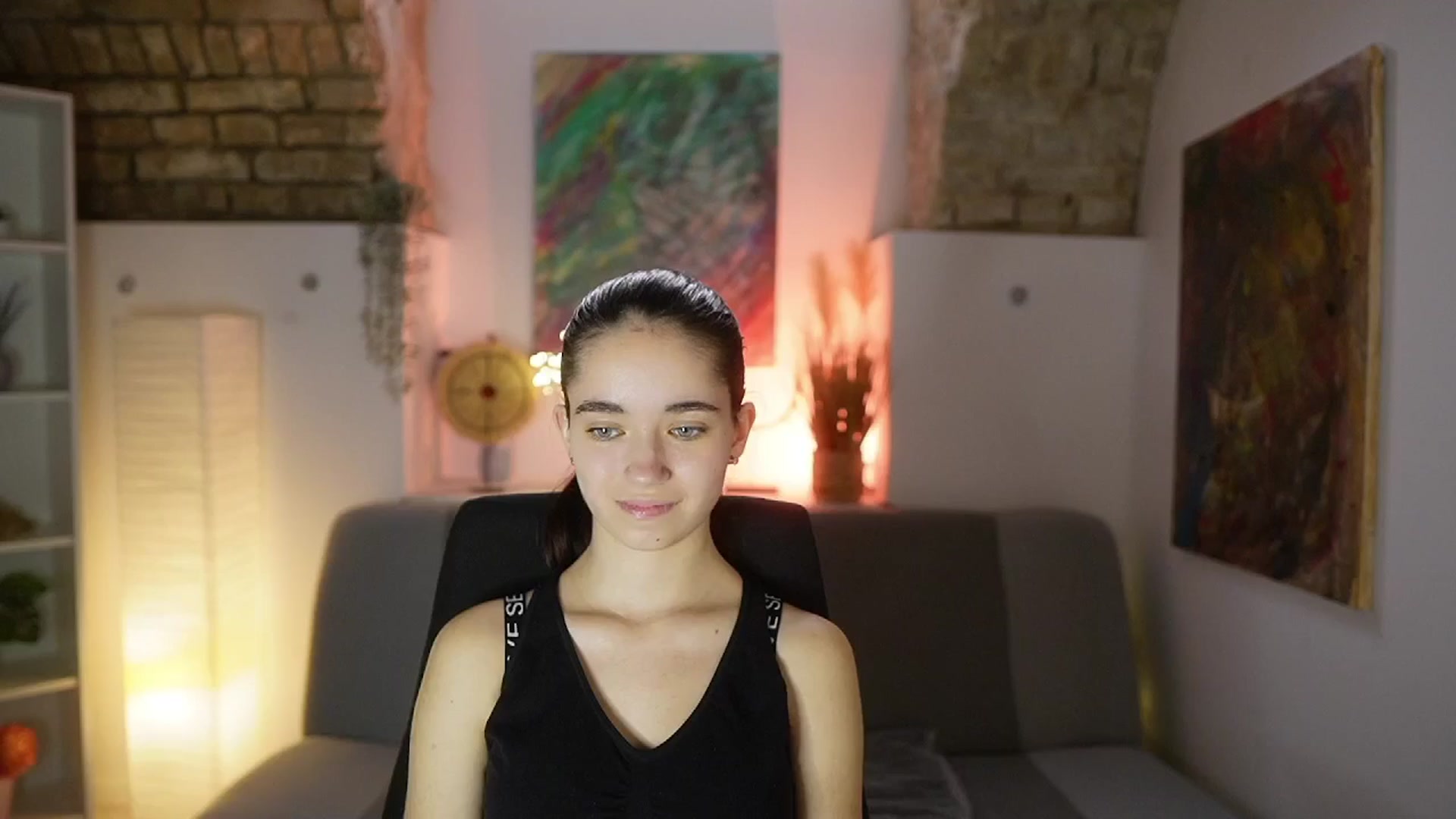 Gallery image thumbnail from Gia_Paige18's myfreecams stream on, 03/13/2025, 13:57 image 17 of 20