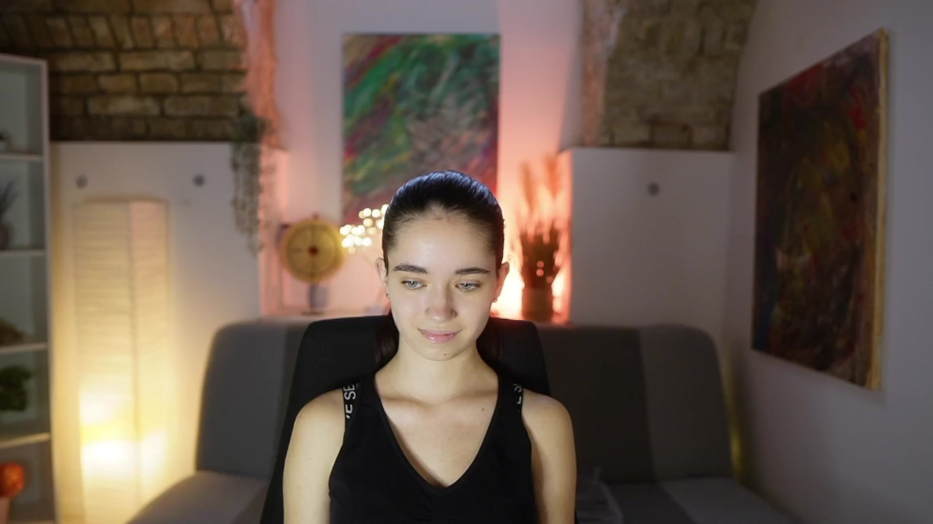 Gallery image thumbnail from Gia_Paige18's myfreecams stream on, 03/13/2025, 13:57 image 10 of 20