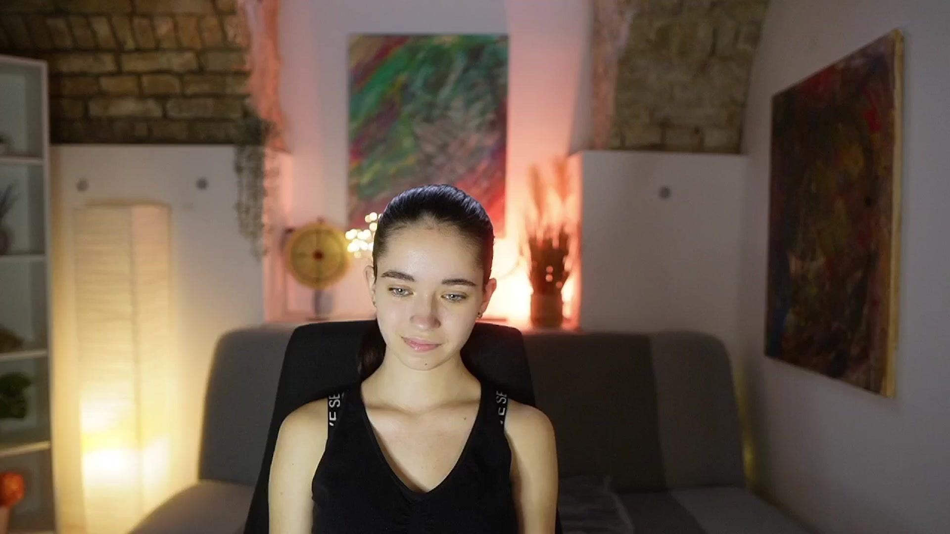 Gallery image thumbnail from Gia_Paige18's myfreecams stream on, 03/13/2025, 13:57 image 13 of 20