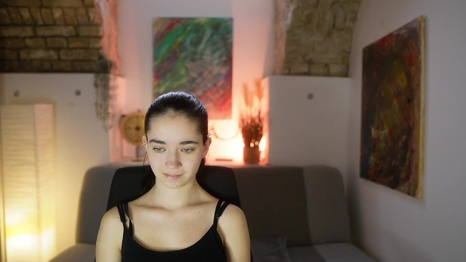 Gallery image thumbnail from Gia_Paige18's myfreecams stream on, 03/20/2025, 11:03 image 14 of 20