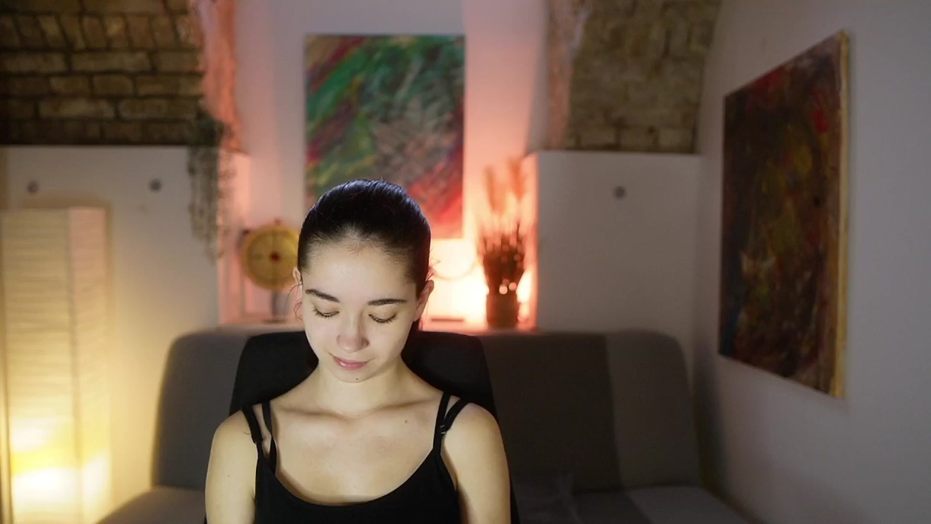 Gallery image thumbnail from Gia_Paige18's myfreecams stream on, 03/20/2025, 11:03 image 4 of 20