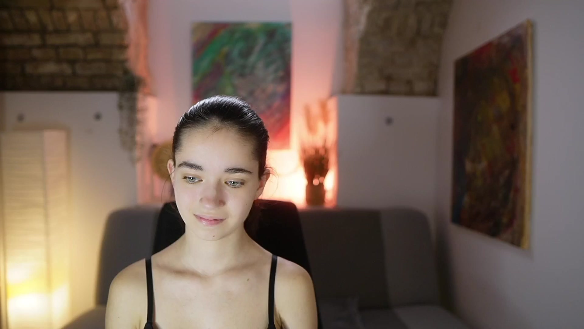 Gallery image thumbnail from Gia_Paige18's myfreecams stream on, 03/20/2025, 13:57 image 4 of 20