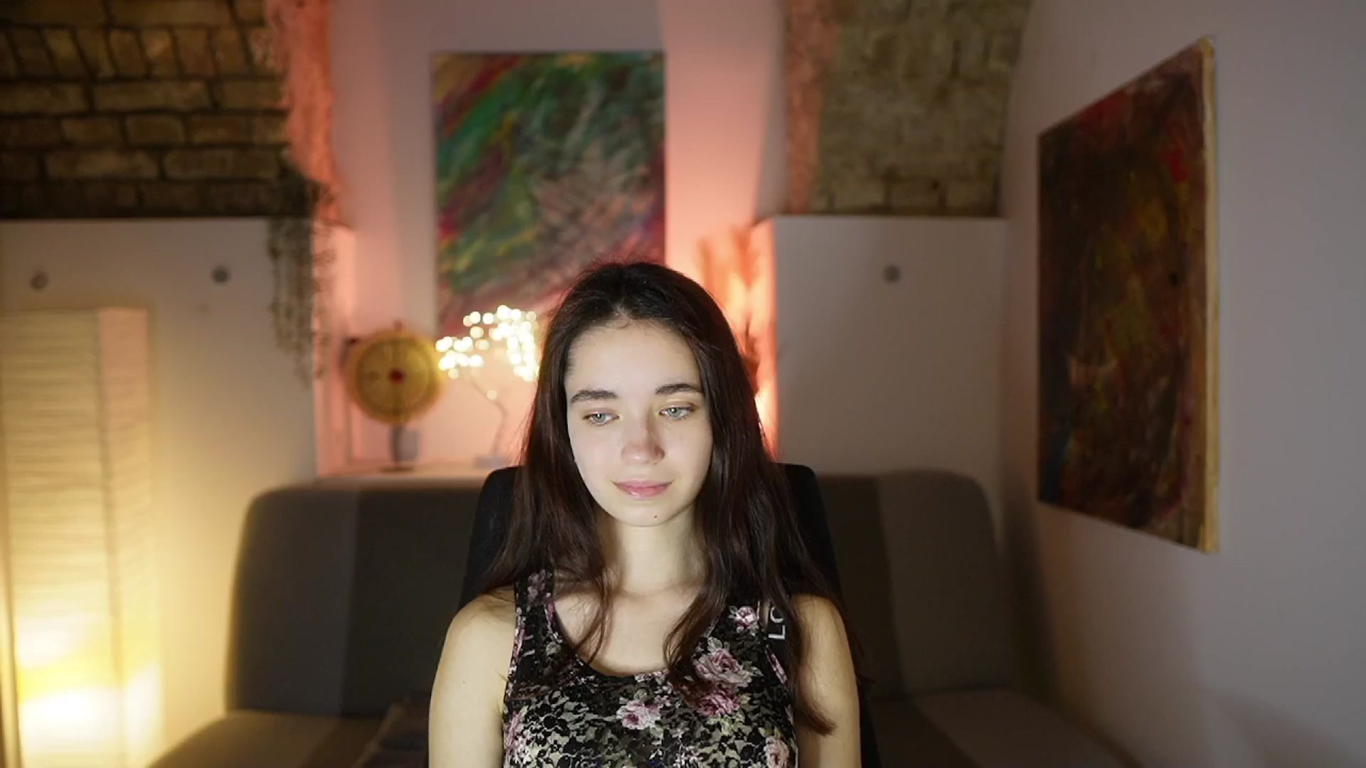 Gallery image thumbnail from Gia_Paige18's myfreecams stream on, 03/21/2025, 17:10 image 8 of 20