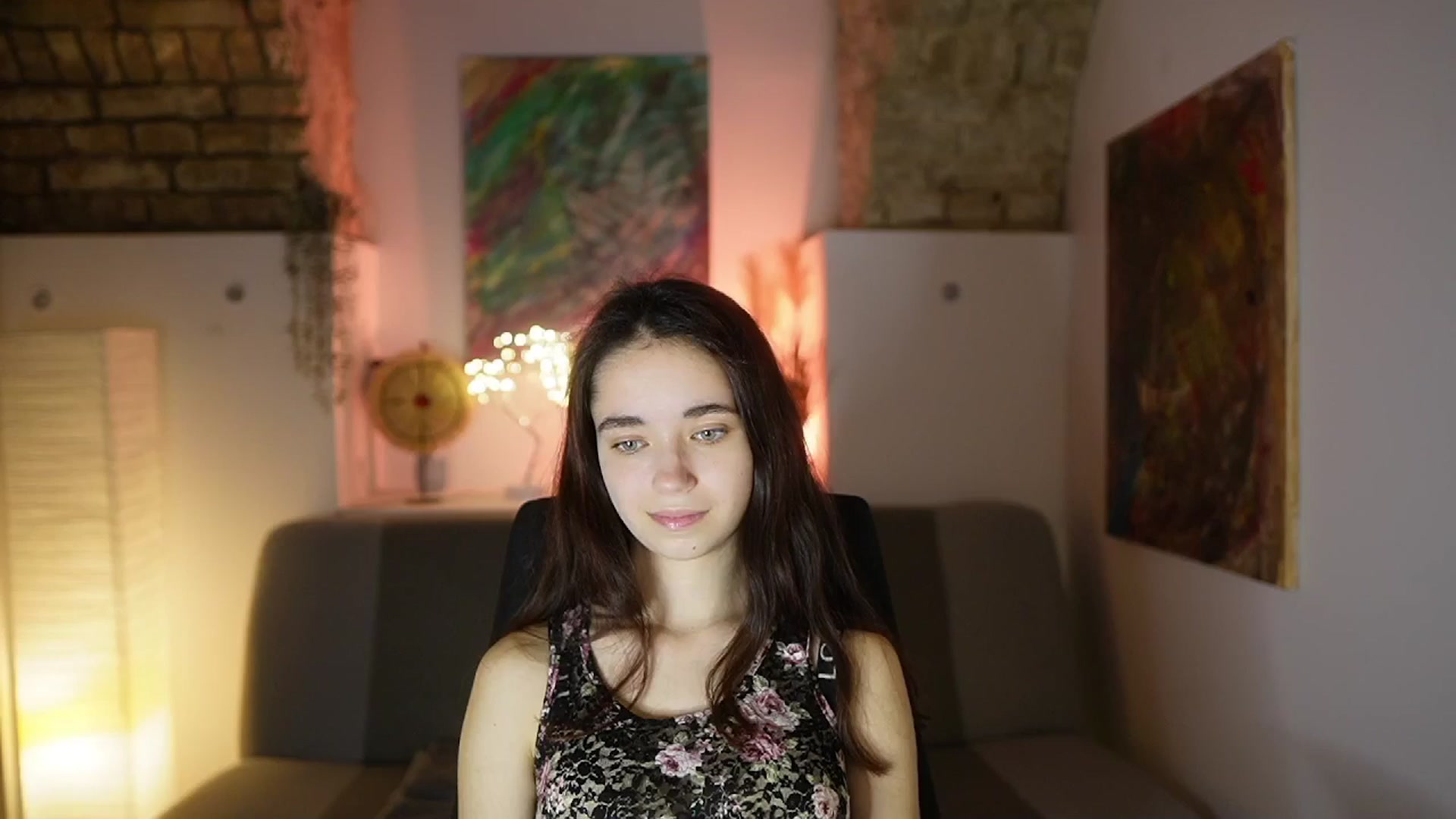 Gallery image thumbnail from Gia_Paige18's myfreecams stream on, 03/21/2025, 17:10 image 6 of 20