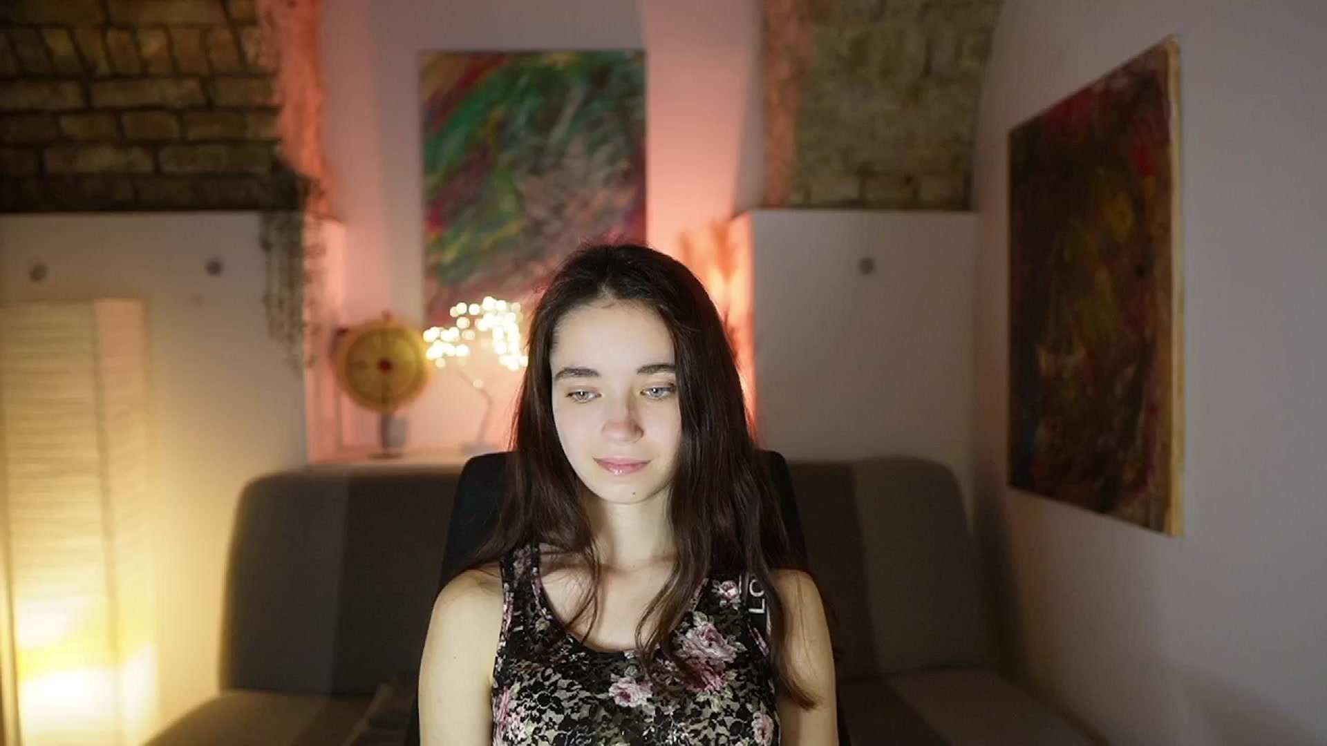 Gallery image thumbnail from Gia_Paige18's myfreecams stream on, 03/21/2025, 17:10 image 5 of 20