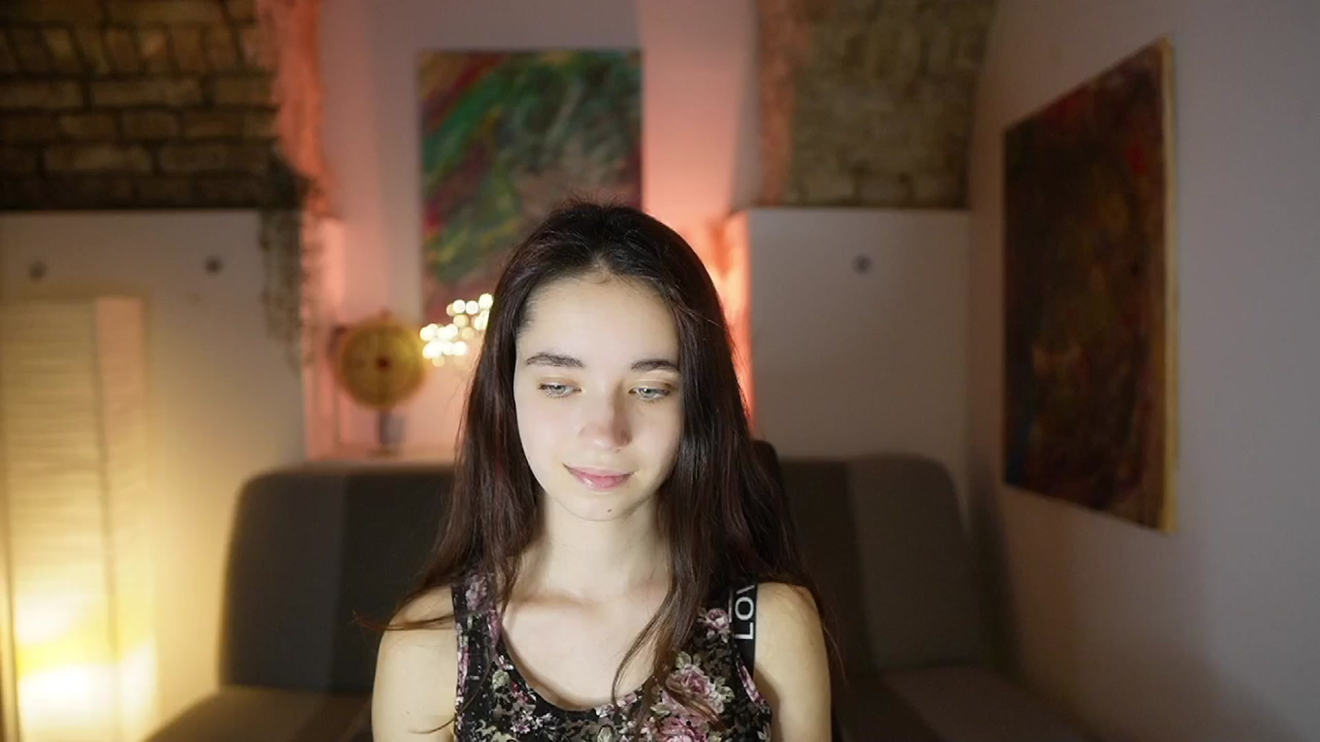 Gallery image thumbnail from Gia_Paige18's myfreecams stream on, 03/21/2025, 17:10 image 3 of 20