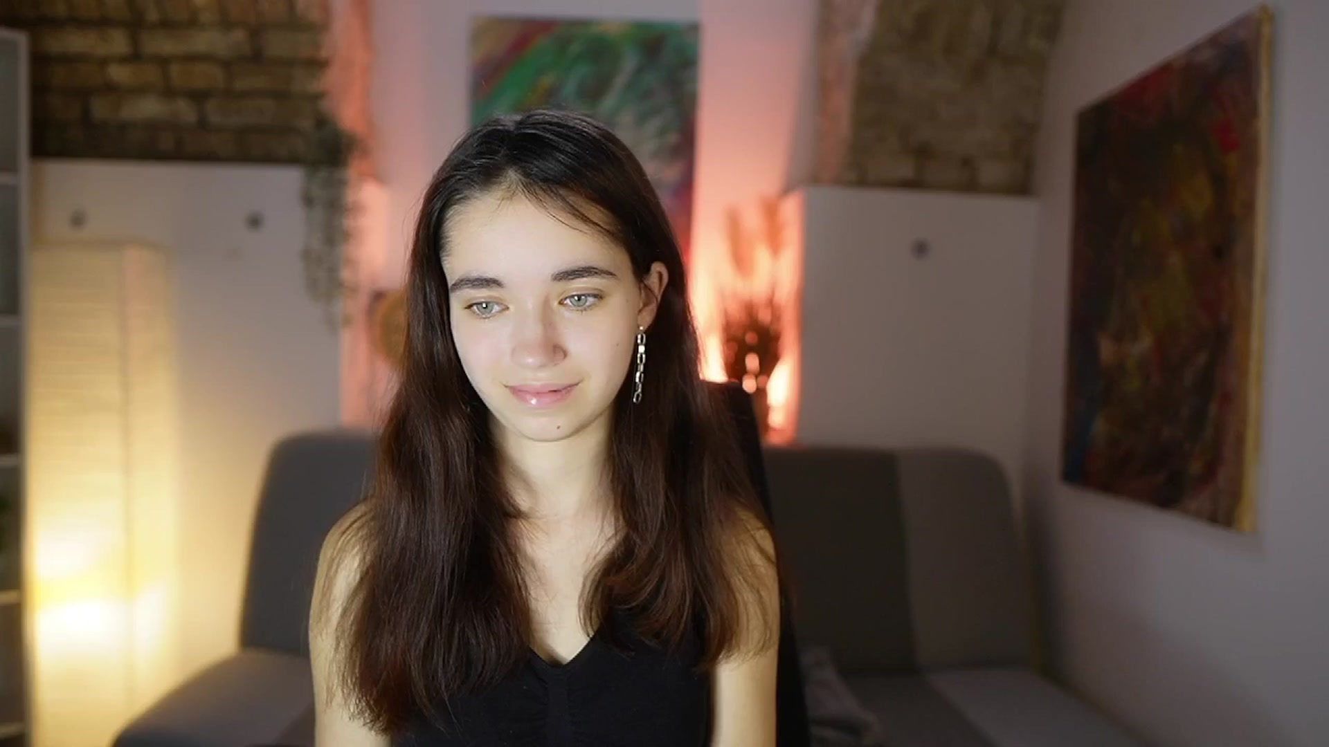 Gallery image thumbnail from Gia_Paige18's myfreecams stream on, 03/30/2025, 14:44 image 15 of 20