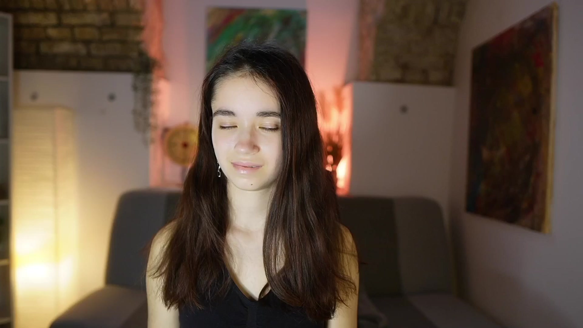 Gallery image thumbnail from Gia_Paige18's myfreecams stream on, 03/30/2025, 15:13 image 7 of 20