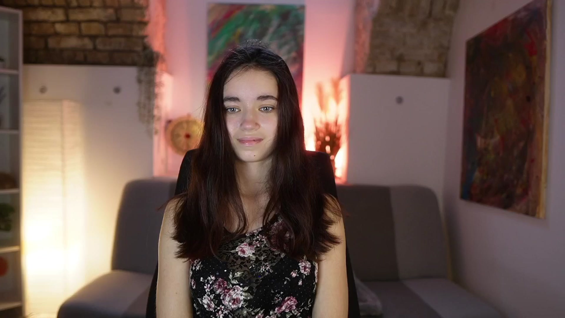 Gallery image thumbnail from Gia_Paige18's myfreecams stream on, 03/31/2025, 12:01 image 14 of 20