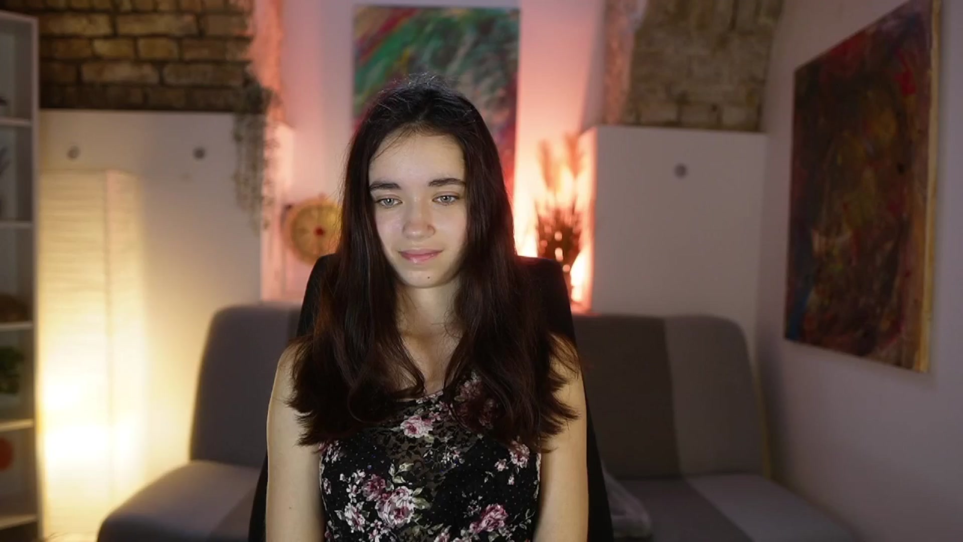 Gallery image thumbnail from Gia_Paige18's myfreecams stream on, 03/31/2025, 12:01 image 15 of 20