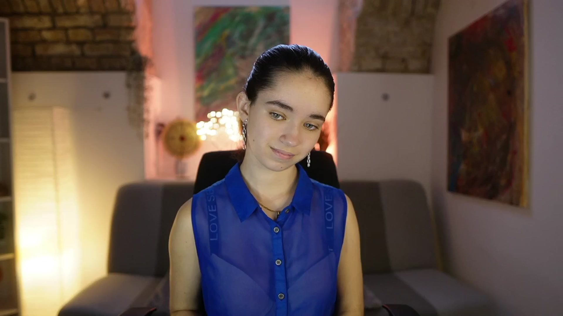 Gallery image thumbnail from Gia_Paige18's myfreecams stream on, 04/03/2025, 12:15 image 7 of 20