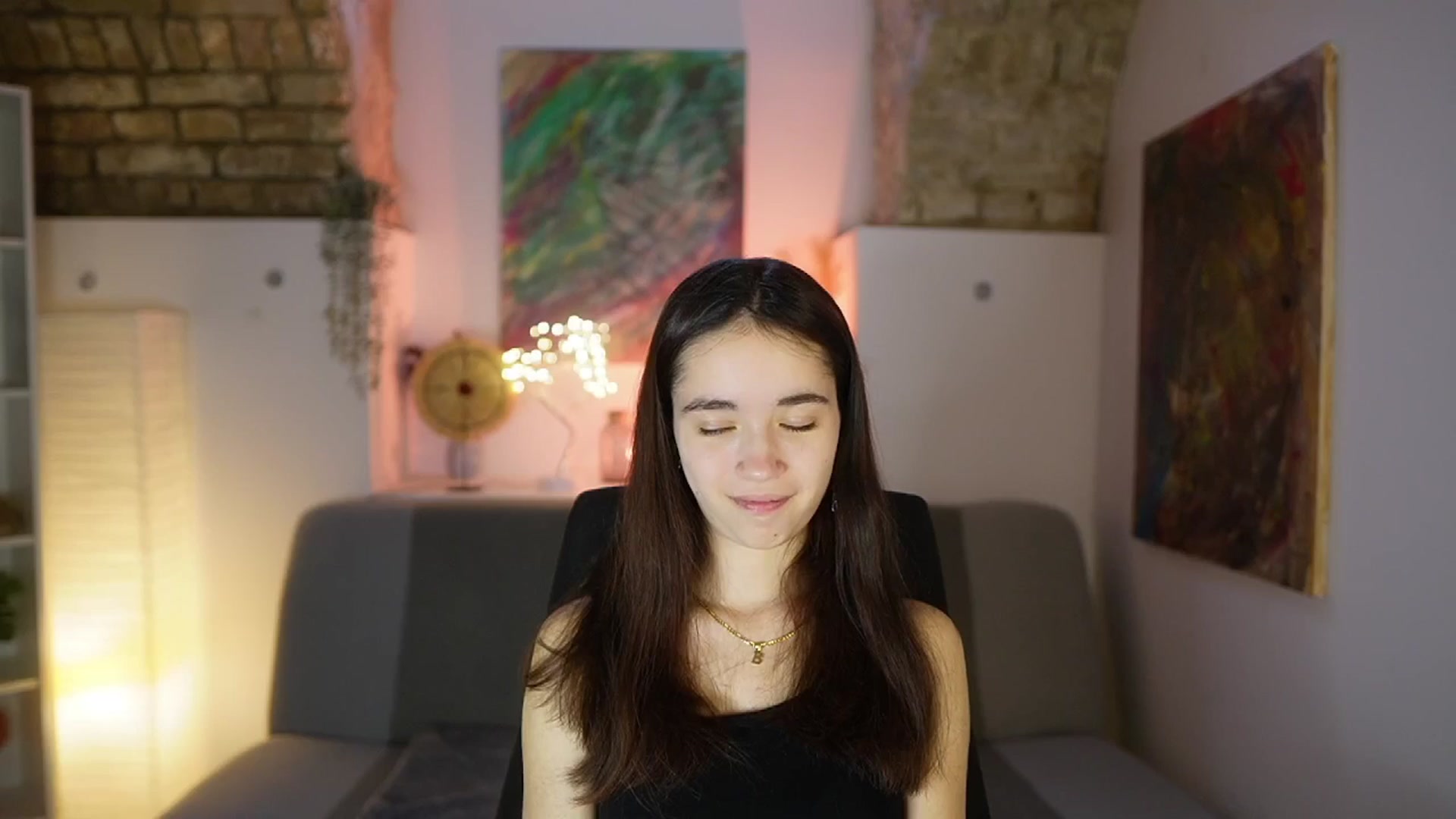 Gallery image thumbnail from Gia_Paige18's myfreecams stream on, 04/07/2025, 08:59 image 6 of 20