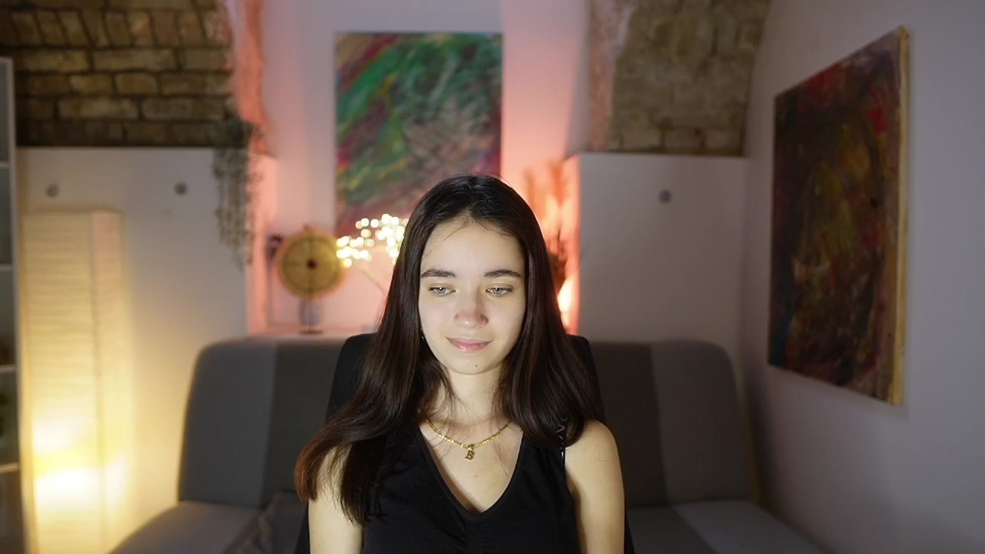 Gallery image thumbnail from Gia_Paige18's myfreecams stream on, 04/08/2025, 13:06 image 10 of 20