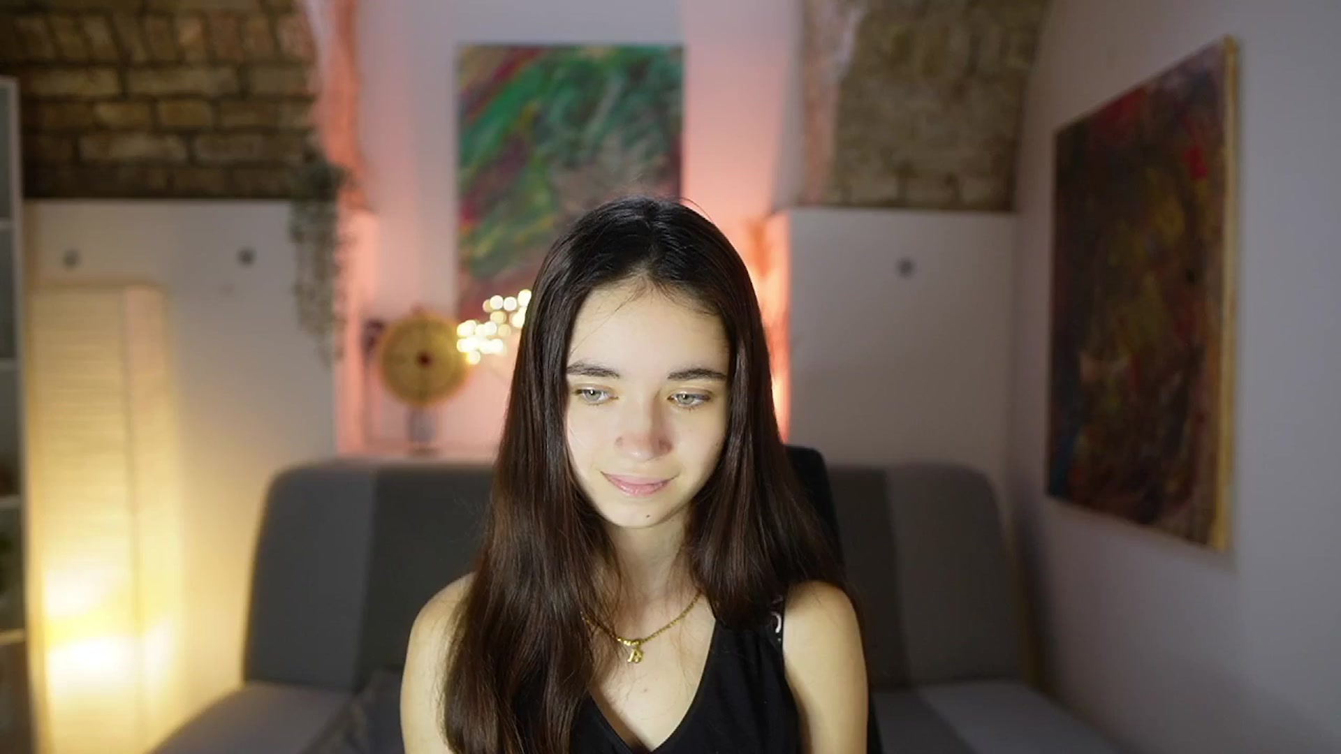 Gallery image thumbnail from Gia_Paige18's myfreecams stream on, 04/08/2025, 13:06 image 9 of 20