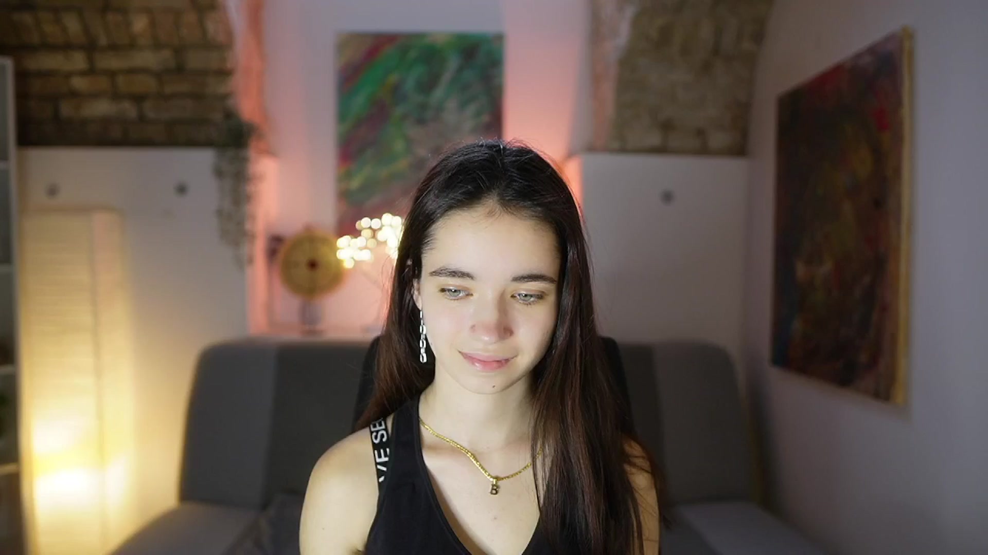 Gallery image thumbnail from Gia_Paige18's myfreecams stream on, 04/08/2025, 13:06 image 12 of 20