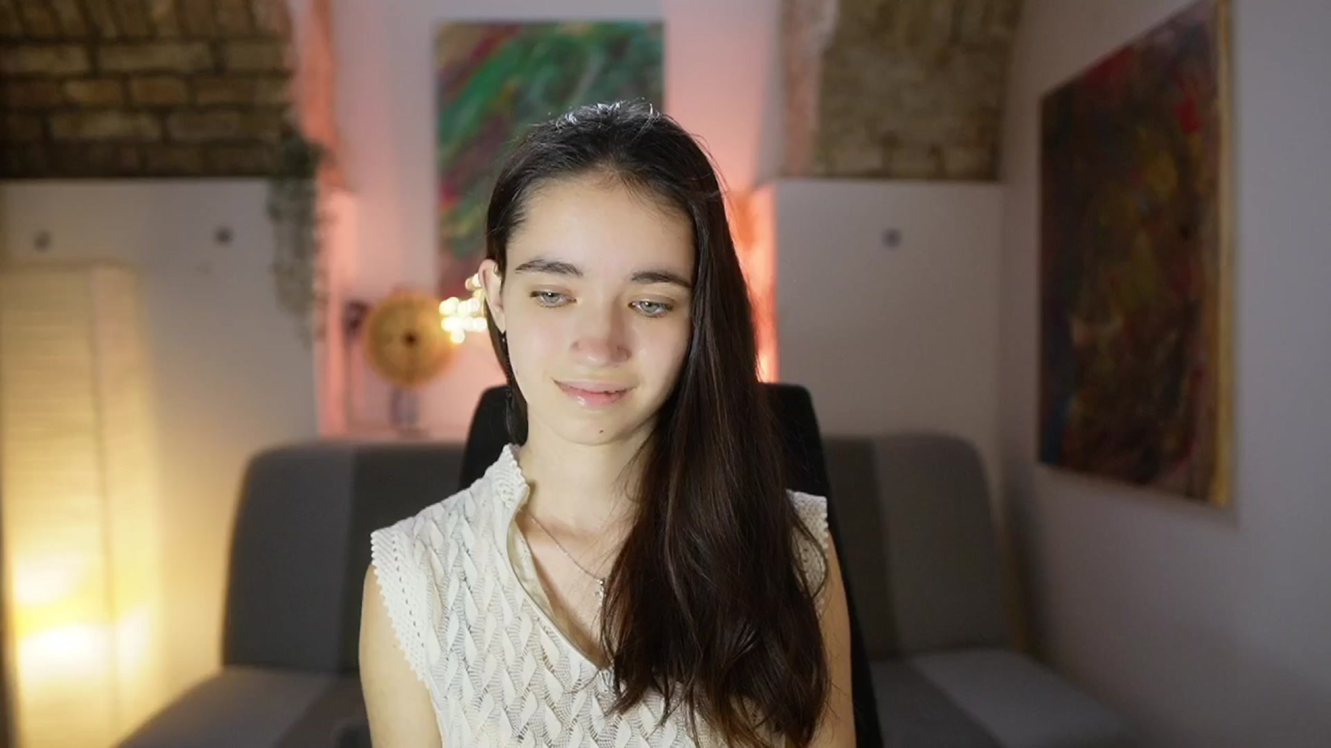 Gallery image thumbnail from Gia_Paige18's myfreecams stream on, 04/13/2025, 14:20 image 6 of 20