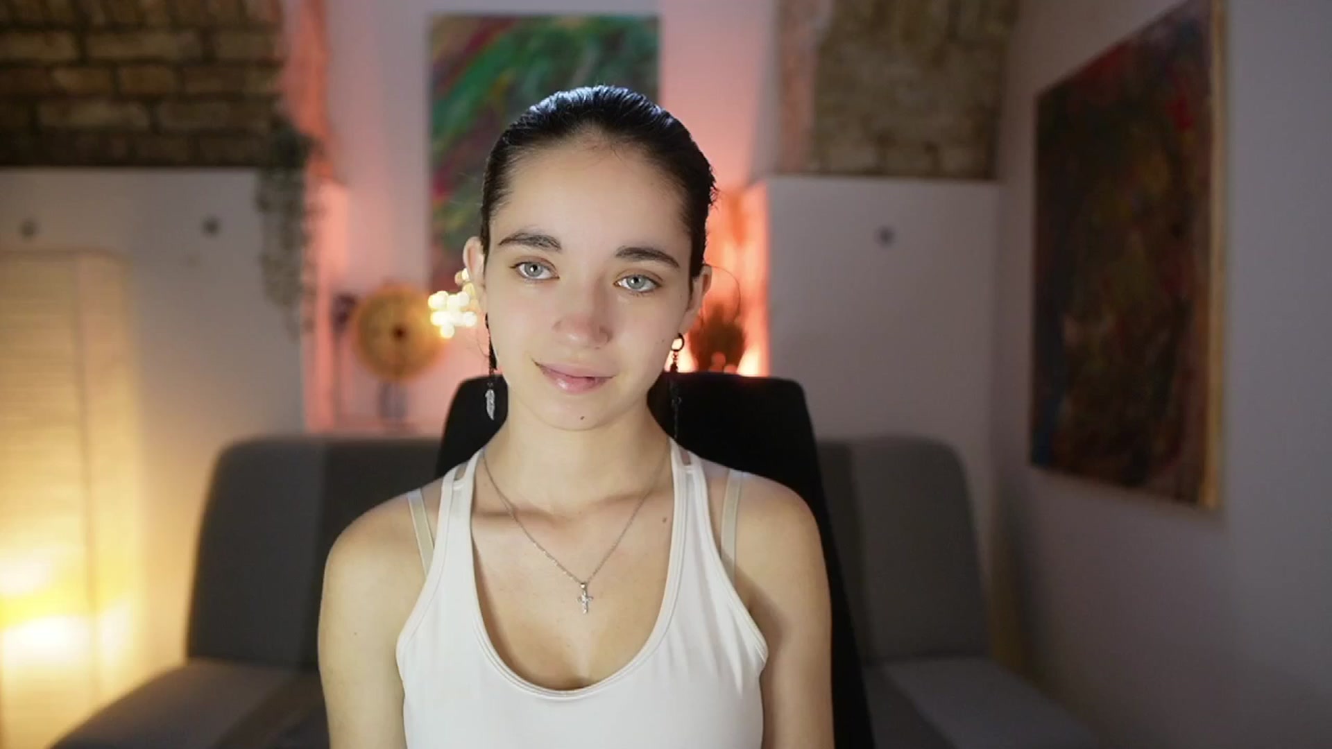 Gallery image thumbnail from Gia_Paige18's myfreecams stream on, 04/16/2025, 09:53 image 4 of 20