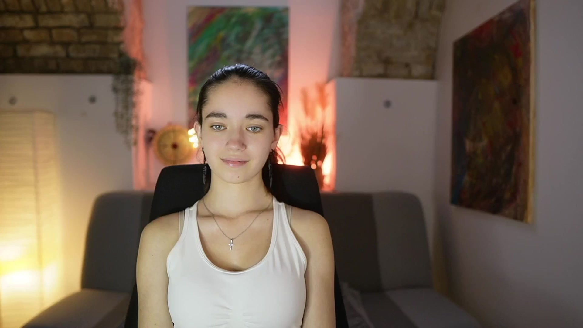 Gallery image thumbnail from Gia_Paige18's myfreecams stream on, 04/16/2025, 11:09 image 2 of 20