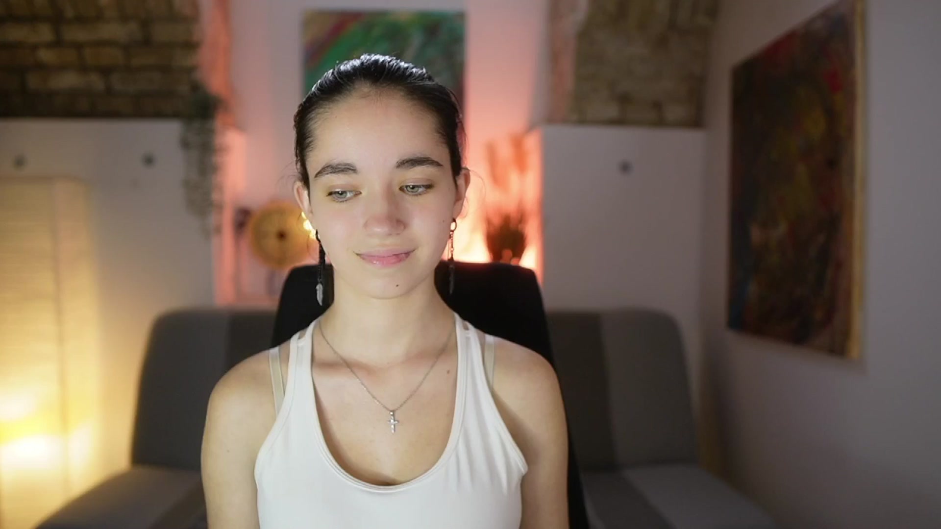 Gallery image thumbnail from Gia_Paige18's myfreecams stream on, 04/16/2025, 11:09 image 19 of 20