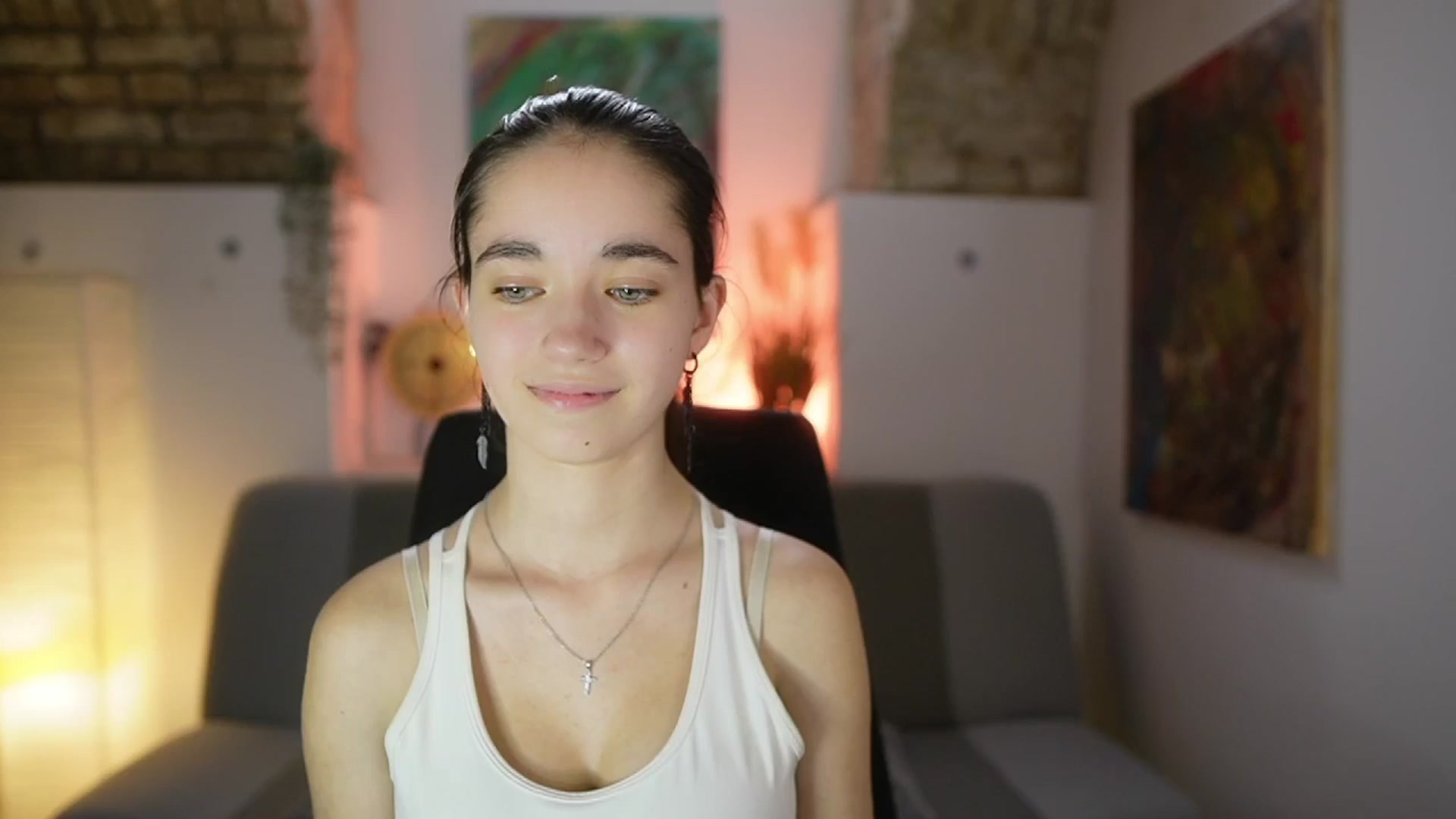 Gallery image thumbnail from Gia_Paige18's myfreecams stream on, 04/16/2025, 12:33 image 18 of 20