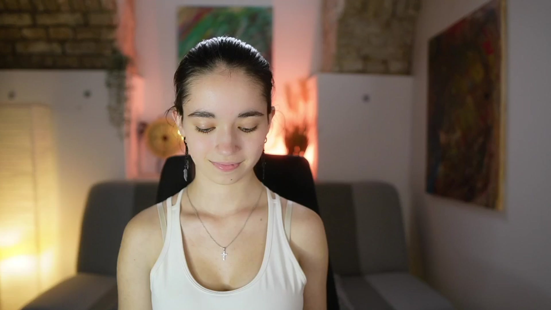 Gallery image thumbnail from Gia_Paige18's myfreecams stream on, 04/16/2025, 12:33 image 13 of 20