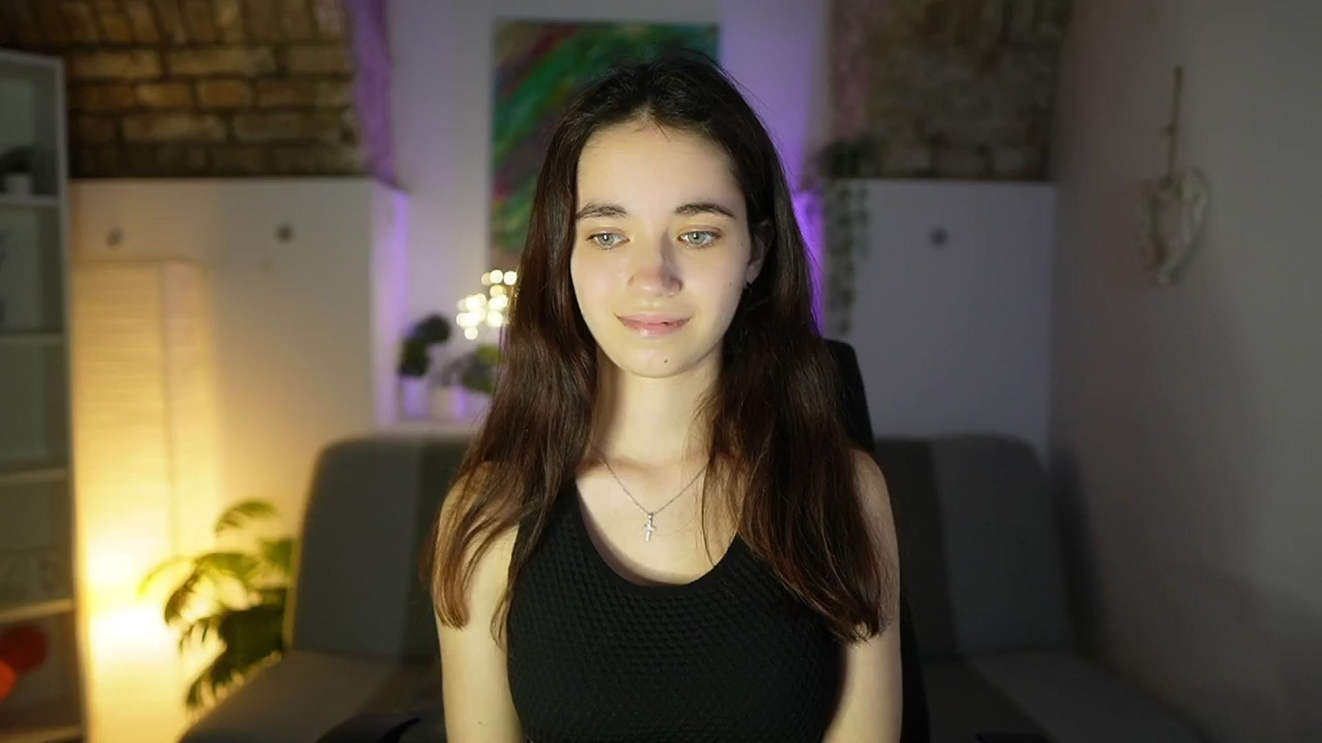 Gallery image thumbnail from Gia_Paige18's myfreecams stream on, 04/18/2025, 17:49 image 14 of 20