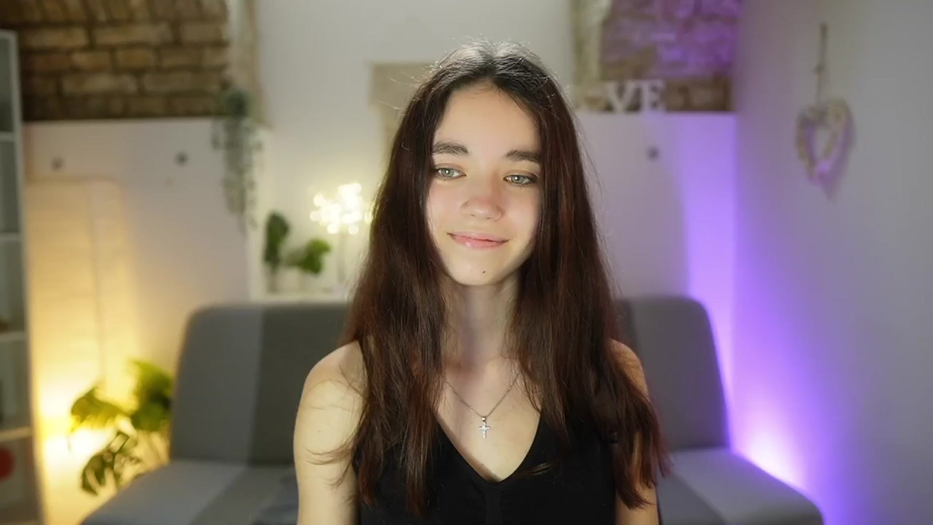 Gallery image thumbnail from Gia_Paige18's myfreecams stream on, 04/23/2025, 12:59 image 20 of 20