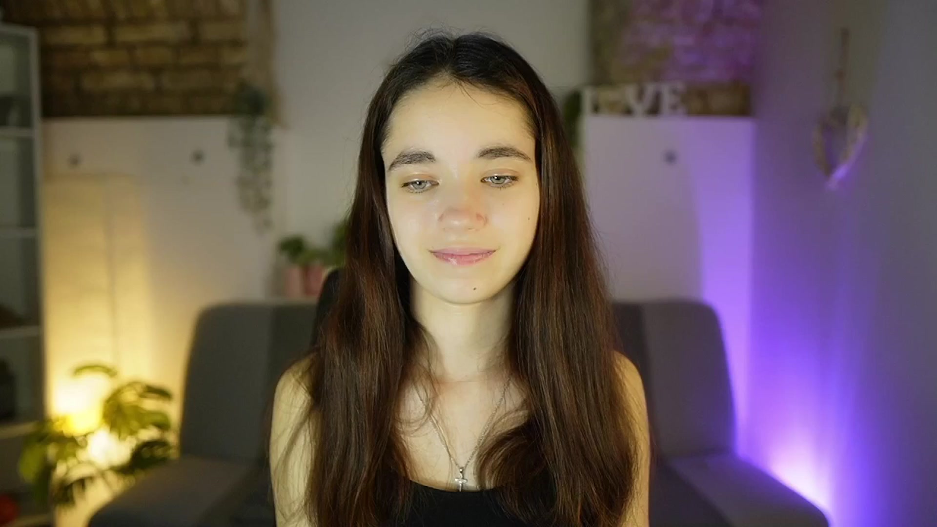 Gallery image thumbnail from Gia_Paige18's myfreecams stream on, 04/24/2025, 13:44 image 13 of 20