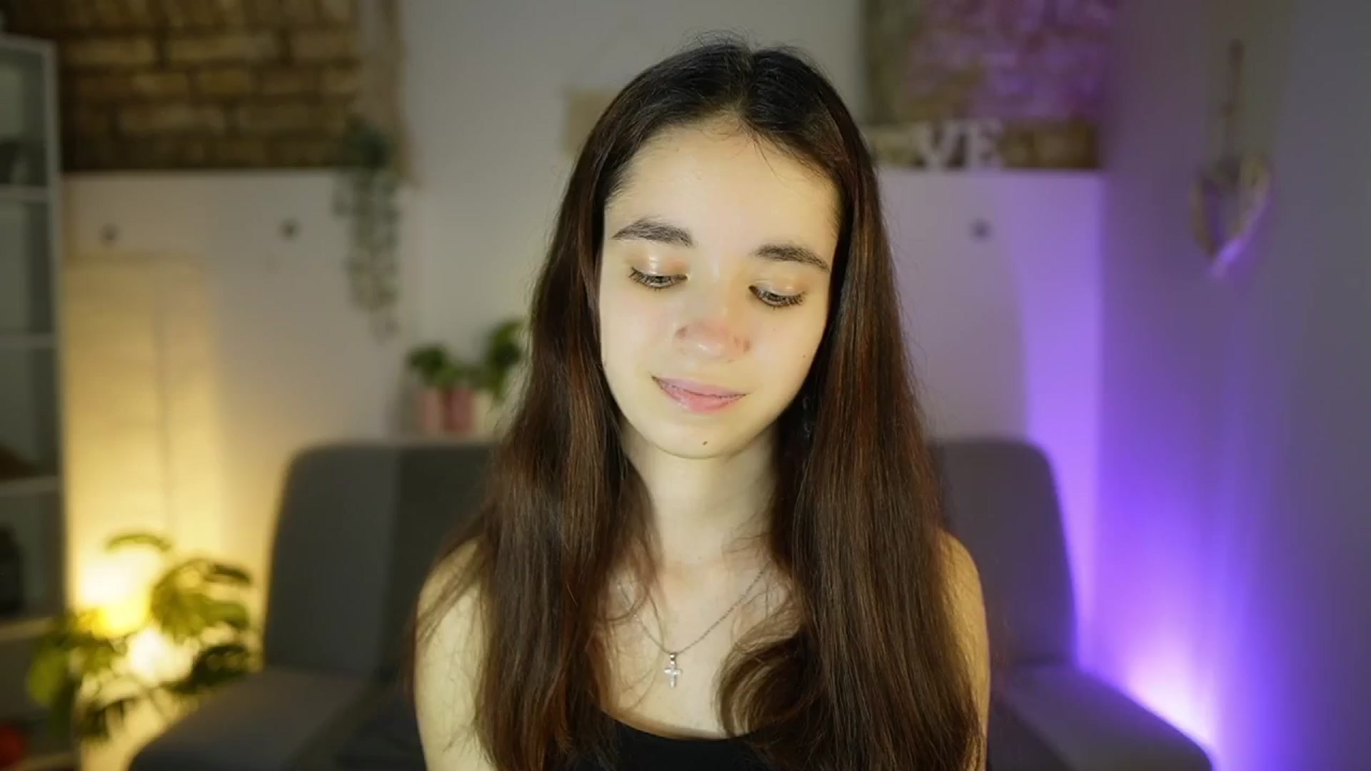 Gallery image thumbnail from Gia_Paige18's myfreecams stream on, 04/24/2025, 13:44 image 6 of 20